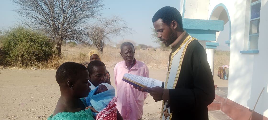 Sfânta Cuvioasă Parascheva de la Iaşi - sărbătorită şi în Tanzania