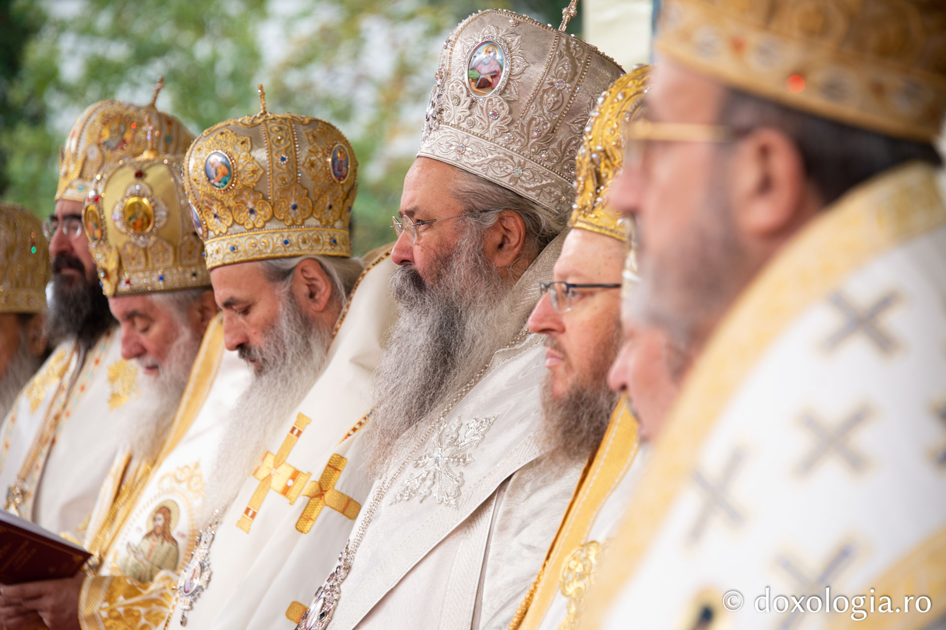 Hram 2022: 35000 de credincioși s-au rugat într-un glas la Iași, de ziua Sfintei Cuvioase Parascheva