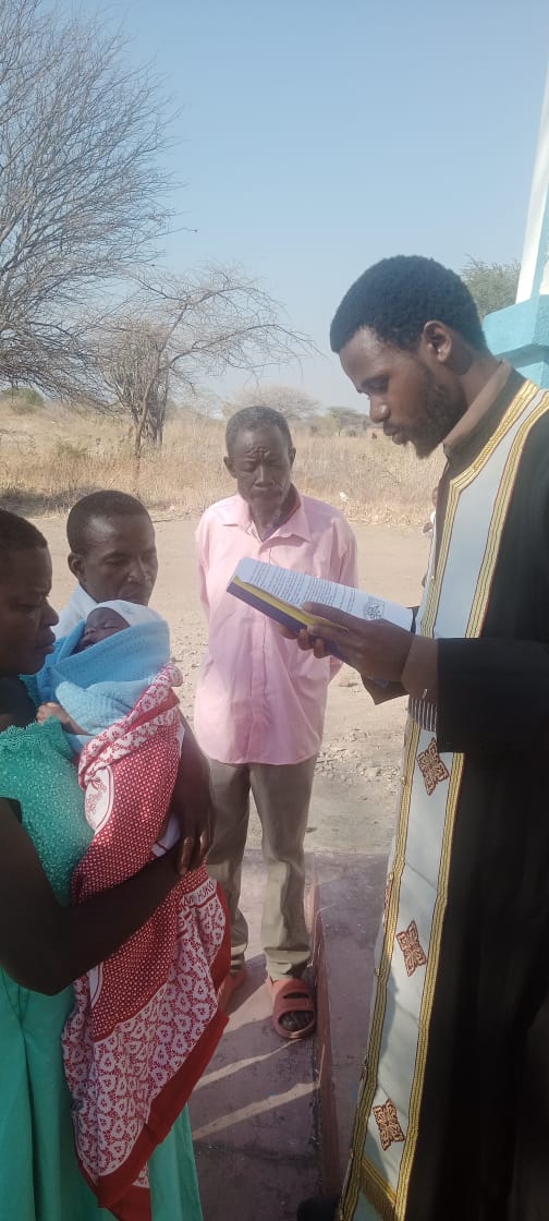 Sfânta Cuvioasă Parascheva de la Iaşi - sărbătorită şi în Tanzania