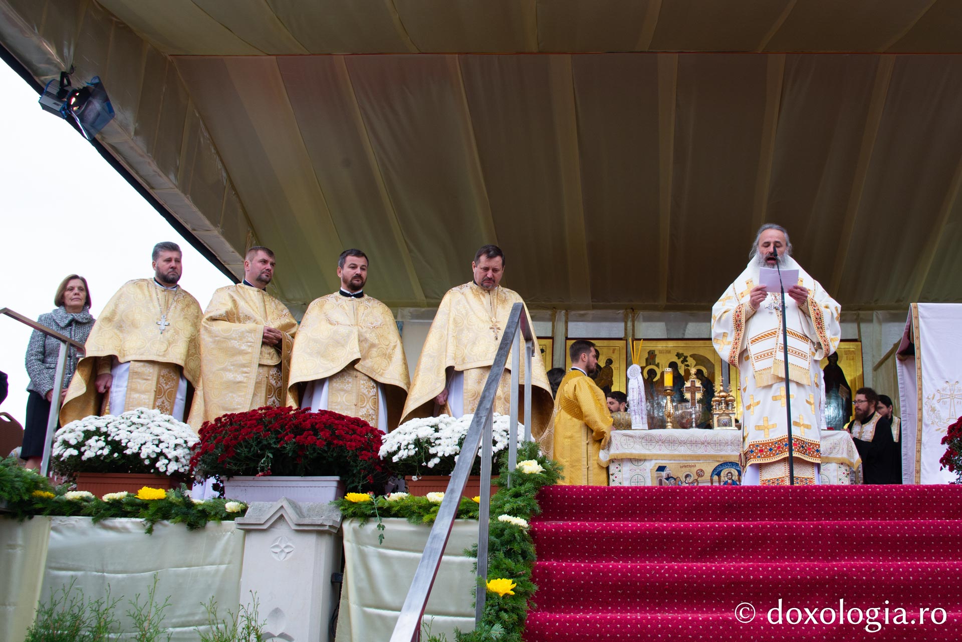 Hram 2022: 35000 de credincioși s-au rugat într-un glas la Iași, de ziua Sfintei Cuvioase Parascheva