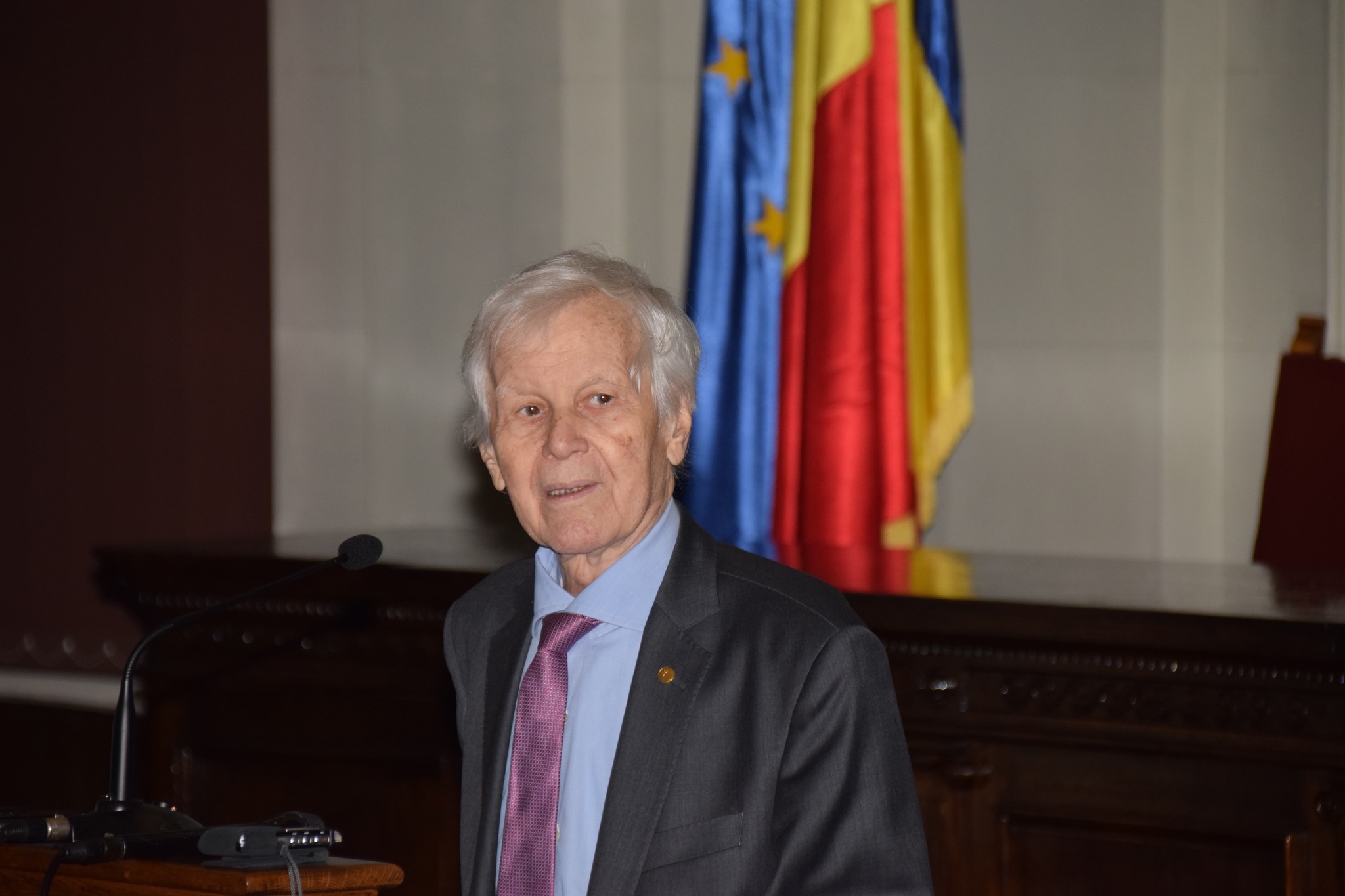 Academicianul Eugen Simion va fi înmormântat vineri, 21 octombrie