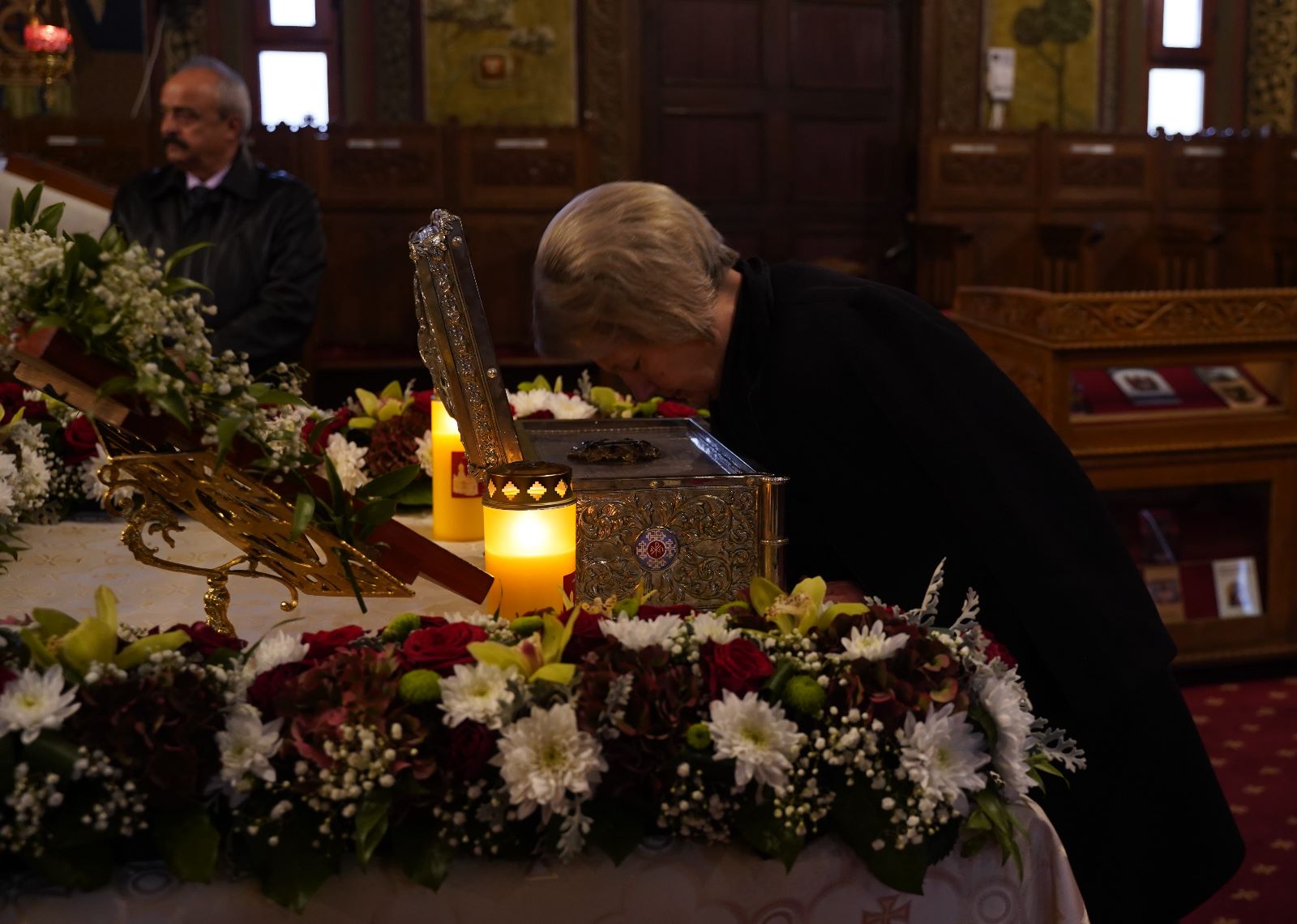 Liturghie arhierească în Parohia Aiud II, cu prilejul Centenarului Protopopiatului Aiud