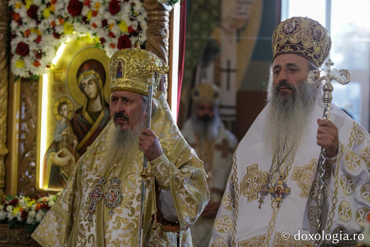 Chișinău: Șase ierarhi ai Bisericii noastre au săvârșit Sfânta Liturghie cu prilejul împlinirii a 30 de ani de la reactivarea Mitropoliei Basarabiei