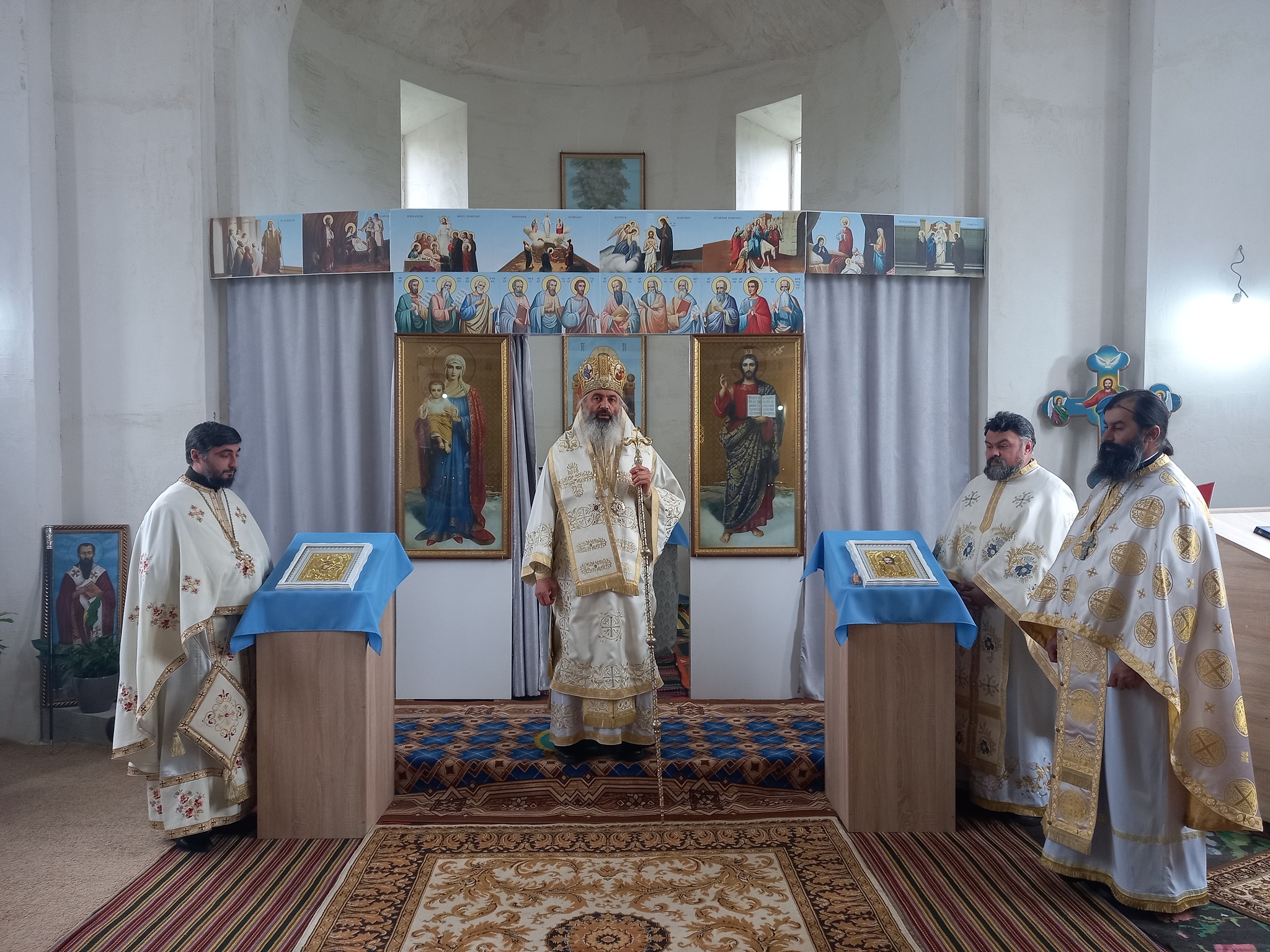 PS Antonie: „Consolarea semenilor noștri aduce lumină atât în sufletul celui consolat, cât și în sufletul nostru” PS Antonie: „Consolarea semenilor noștri aduce lumină atât în sufletul celui consolat, cât și în sufletul nostru”