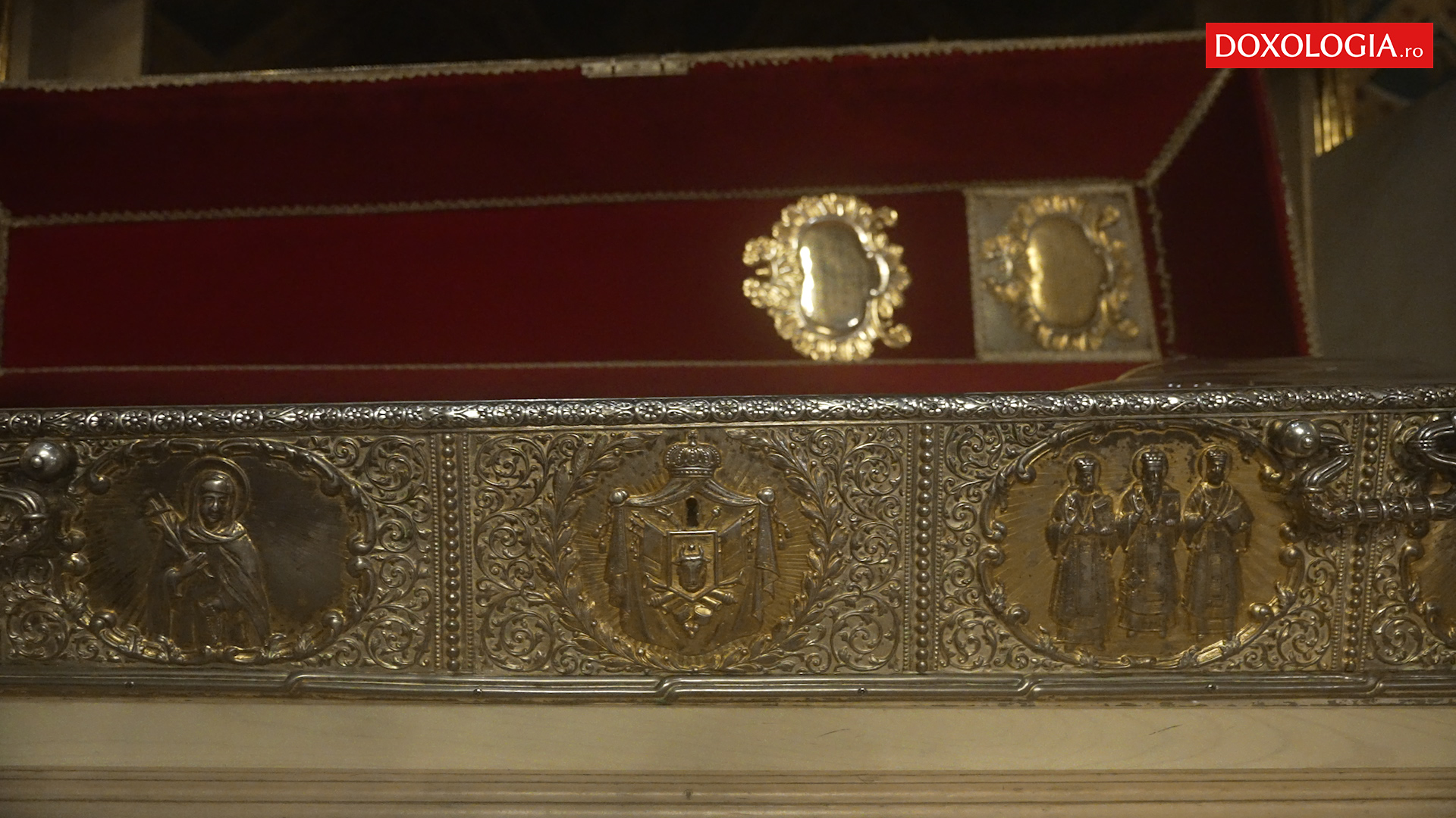 (Video) Cât a plătit domnitorul Vasile Lupu pentru moaștele Sfintei Cuvioase Parascheva?