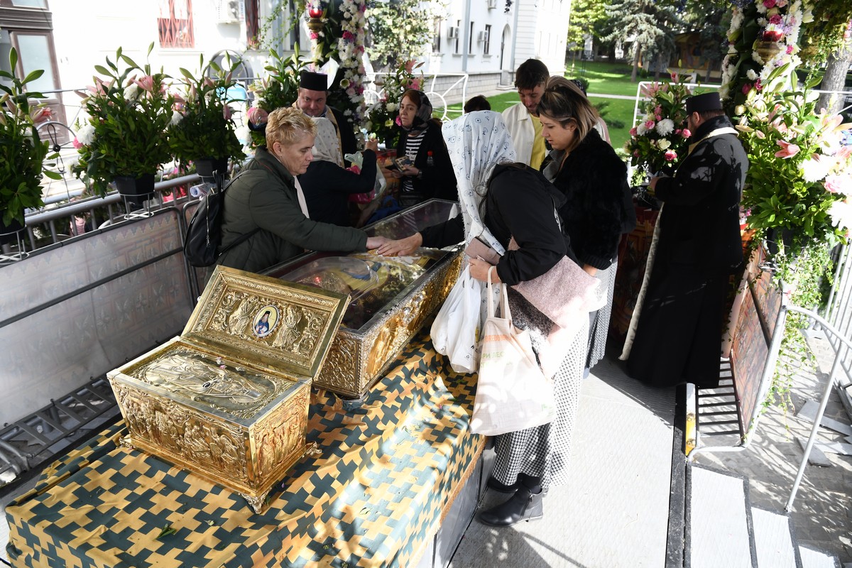 „Sfânta Parascheva este ocrotioarea casei noastre”