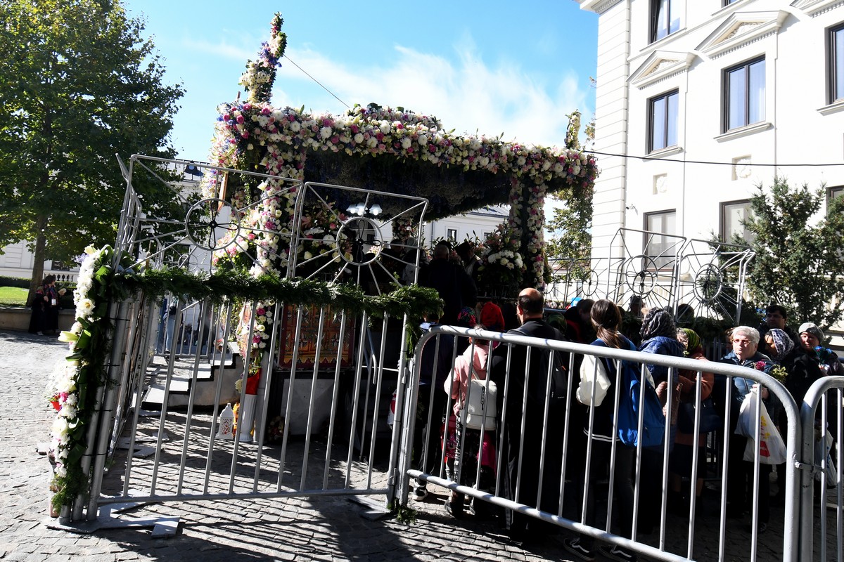 „Mă voi ruga la Sfânta pentru binele întregii lumi”