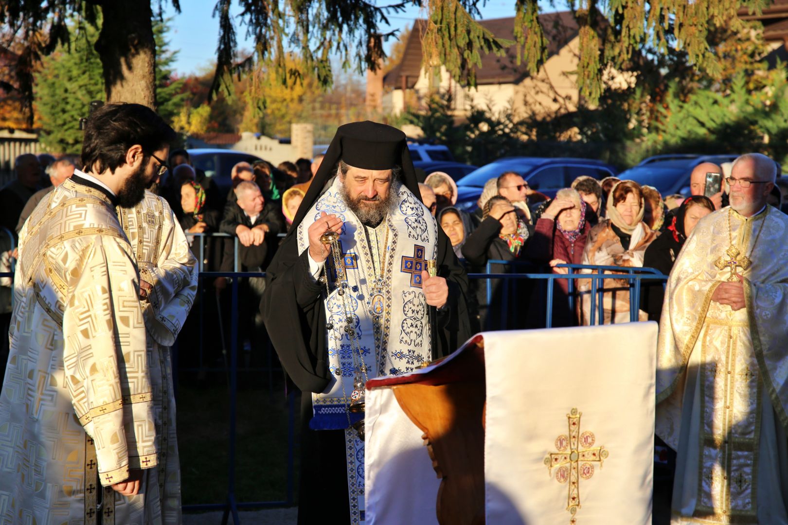 Biserica din Popricani a fost resfințită de PS Nichifor Botoșăneanul