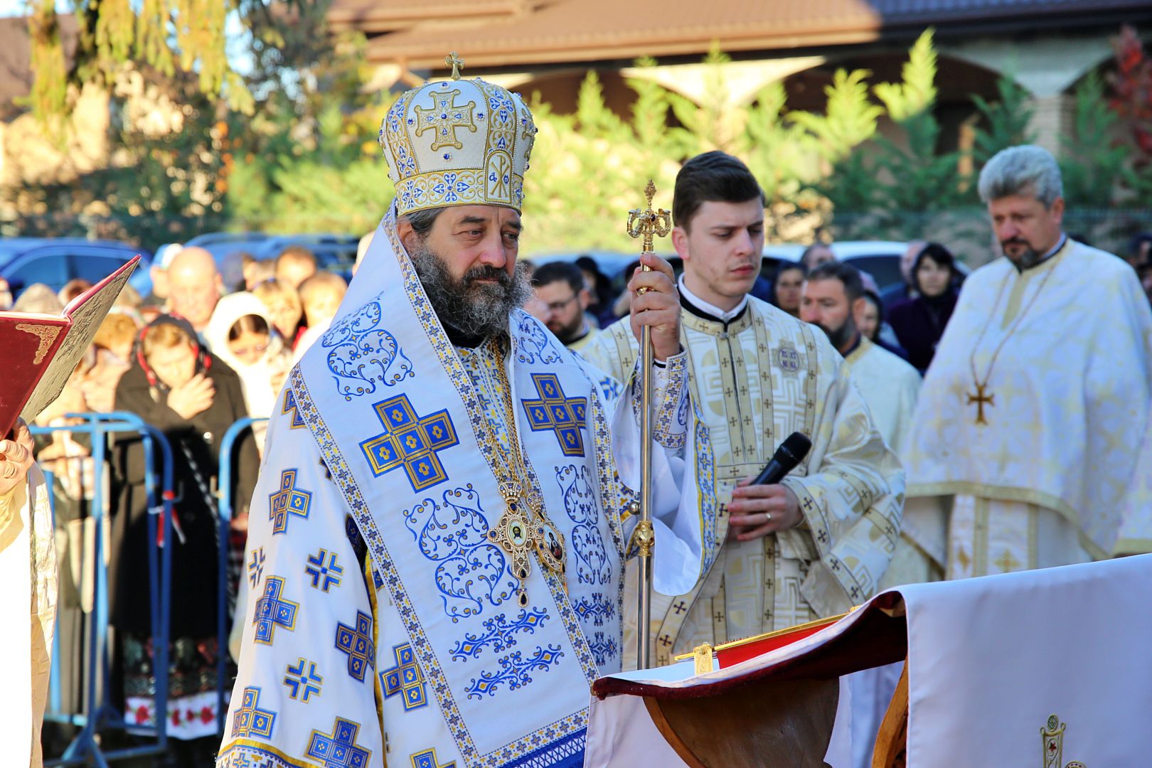 Biserica din Popricani a fost resfințită de PS Nichifor Botoșăneanul