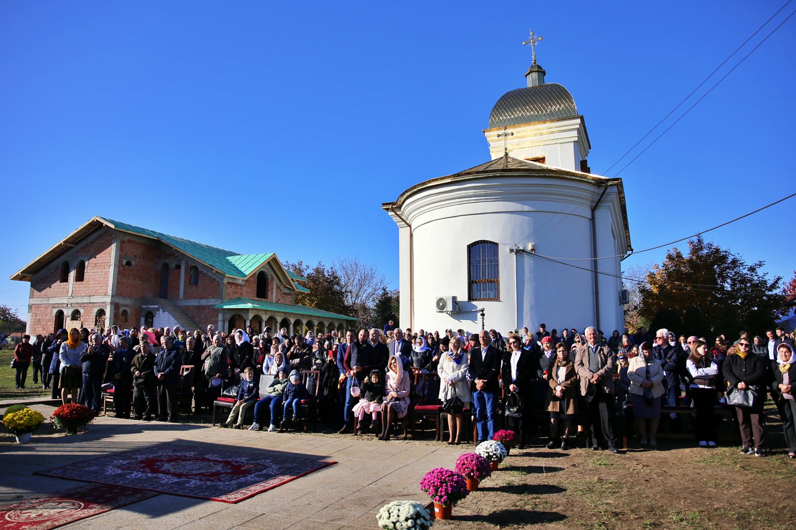 Biserica din Popricani a fost resfințită de PS Nichifor Botoșăneanul