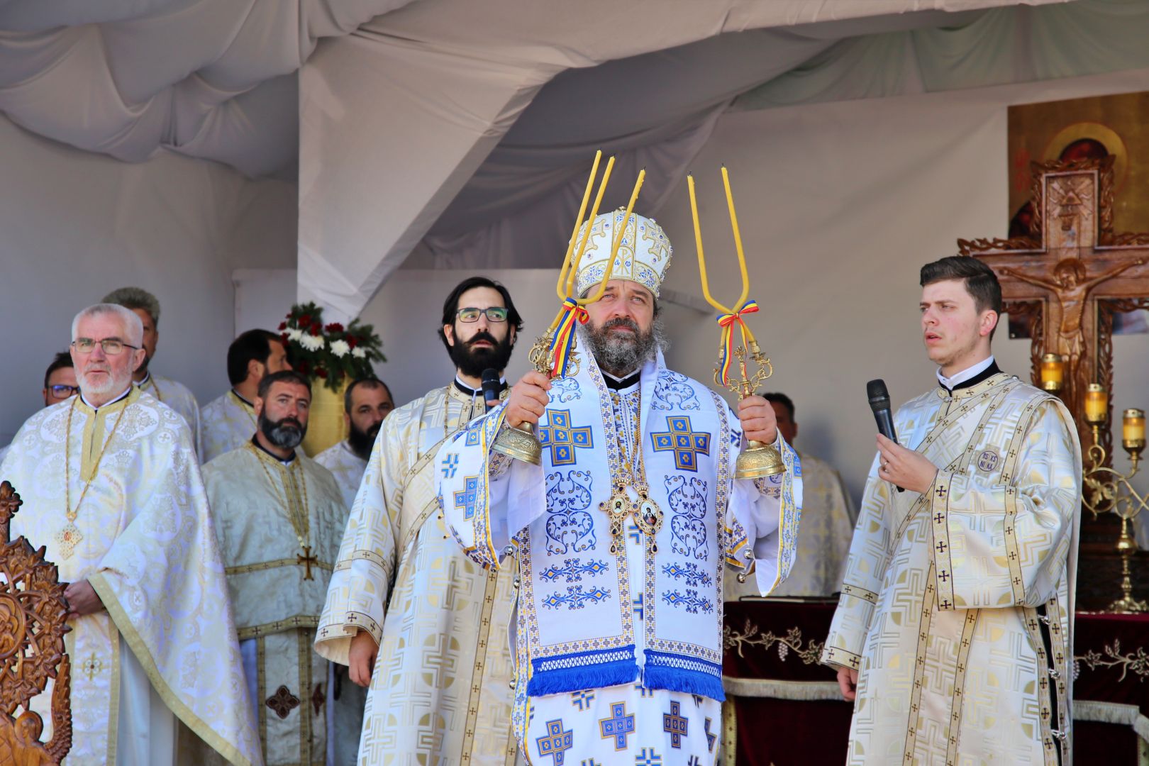 Biserica din Popricani a fost resfințită de PS Nichifor Botoșăneanul