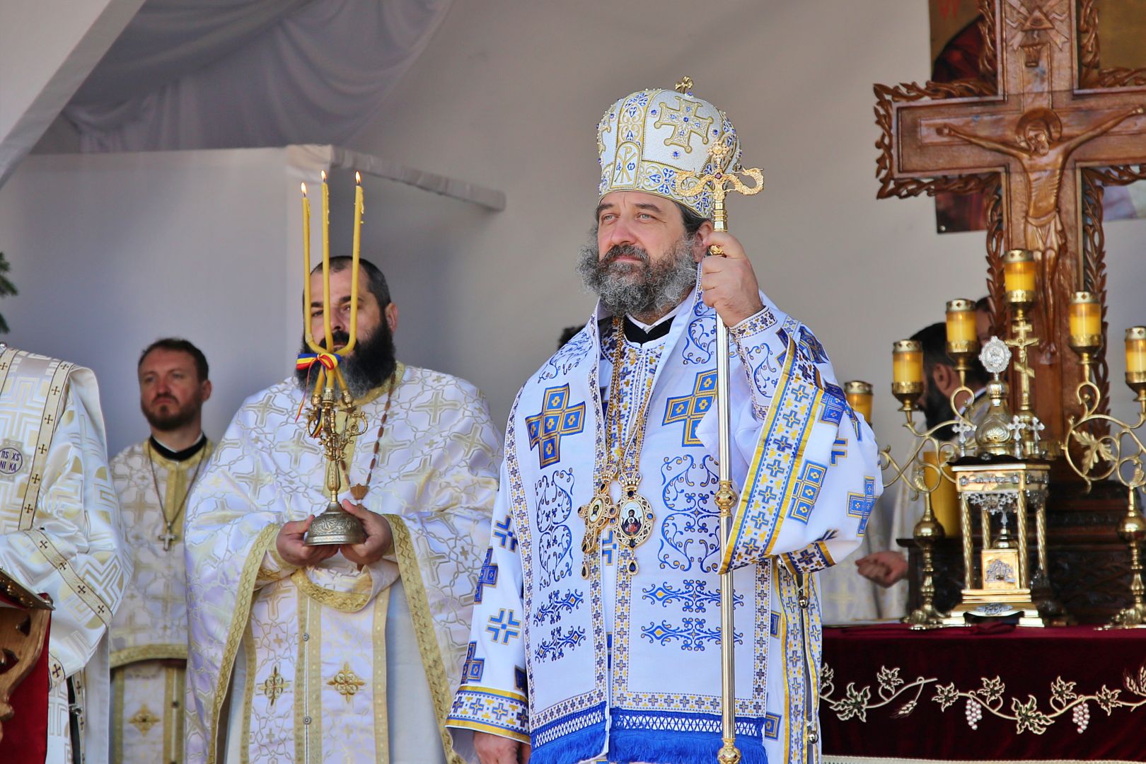 Biserica din Popricani a fost resfințită de PS Nichifor Botoșăneanul