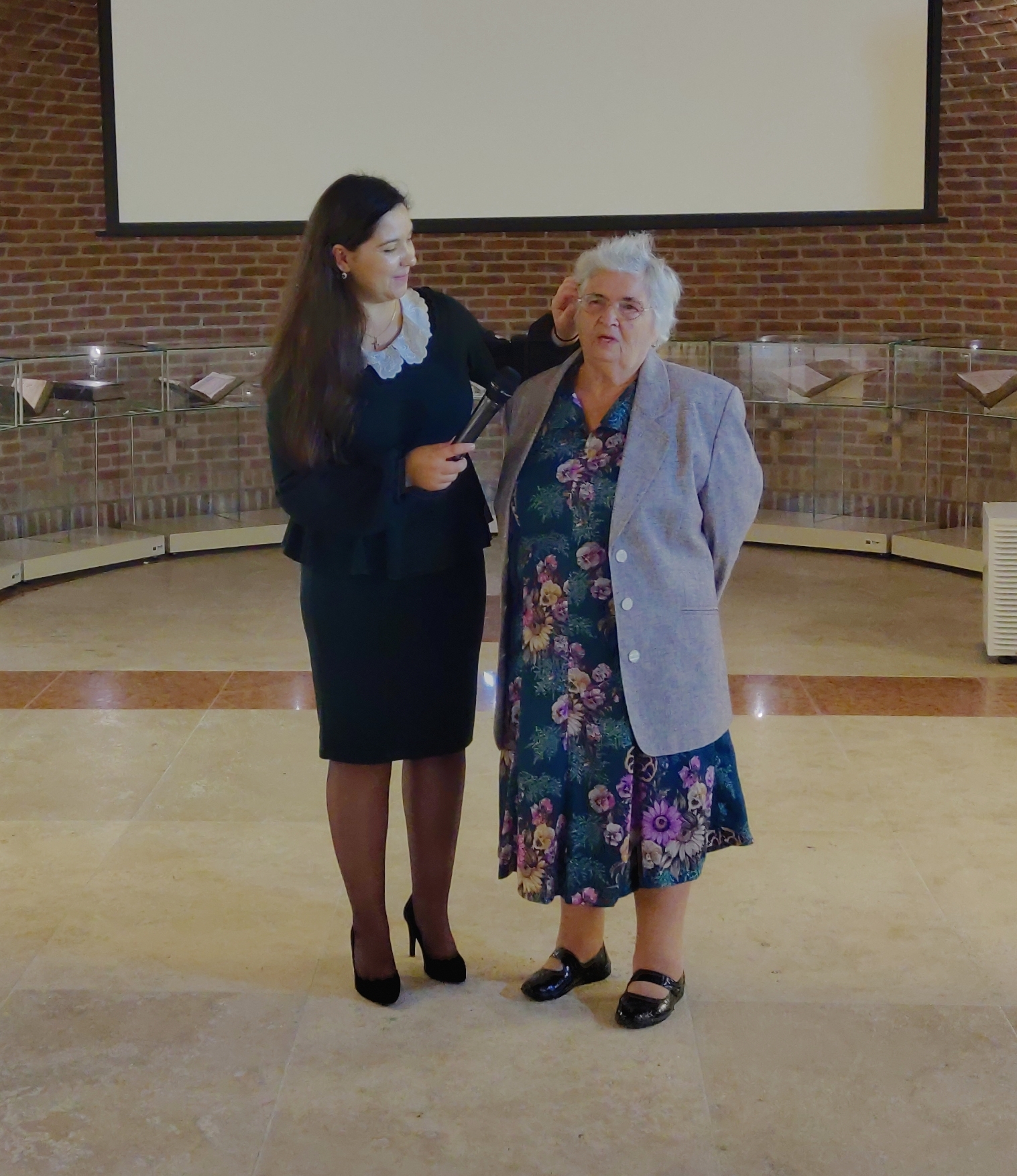 Ziua Internațională a Persoanelor Vârstnice – în nuanțe de toamnă, sub Acoperământul Maicii Domnului