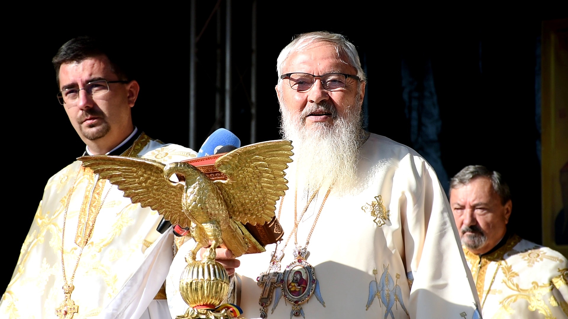 (Video) „Ca să ajungem în Rai, trebuie să avem preocupări spirituale” – IPS Andrei