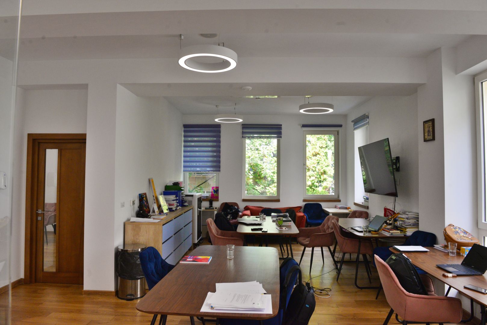 Noua clădire a Liceului „Varlaam Mitropolitul” din Iași a fost binecuvântată. IPS Teofan: „Să aveți trei direcții: apropierea de Dumnezeu, pregătirea profesională și pregătirea pentru viața de familie”