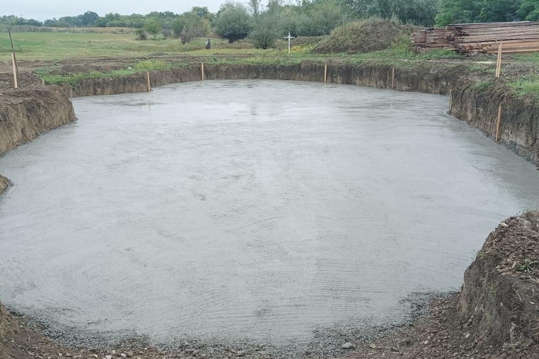 Au început lucrările la Biserica „Sfântul Proroc Ilie Tesviteanul” - Podu Jijiei