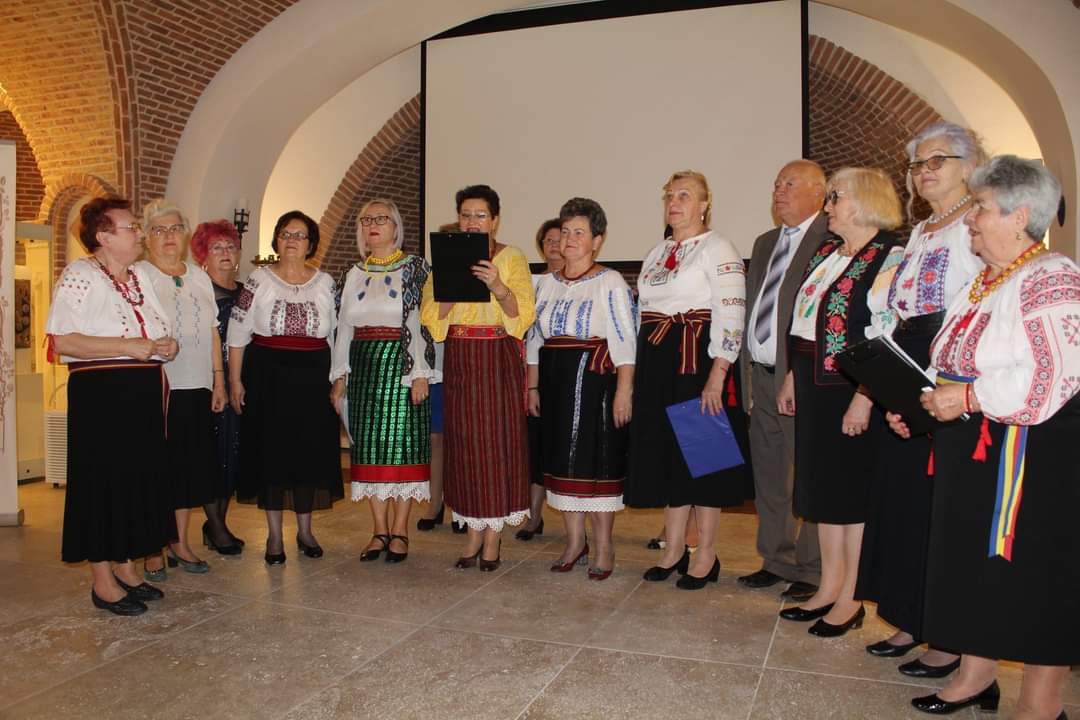 Ziua Internațională a Persoanelor Vârstnice – în nuanțe de toamnă, sub Acoperământul Maicii Domnului