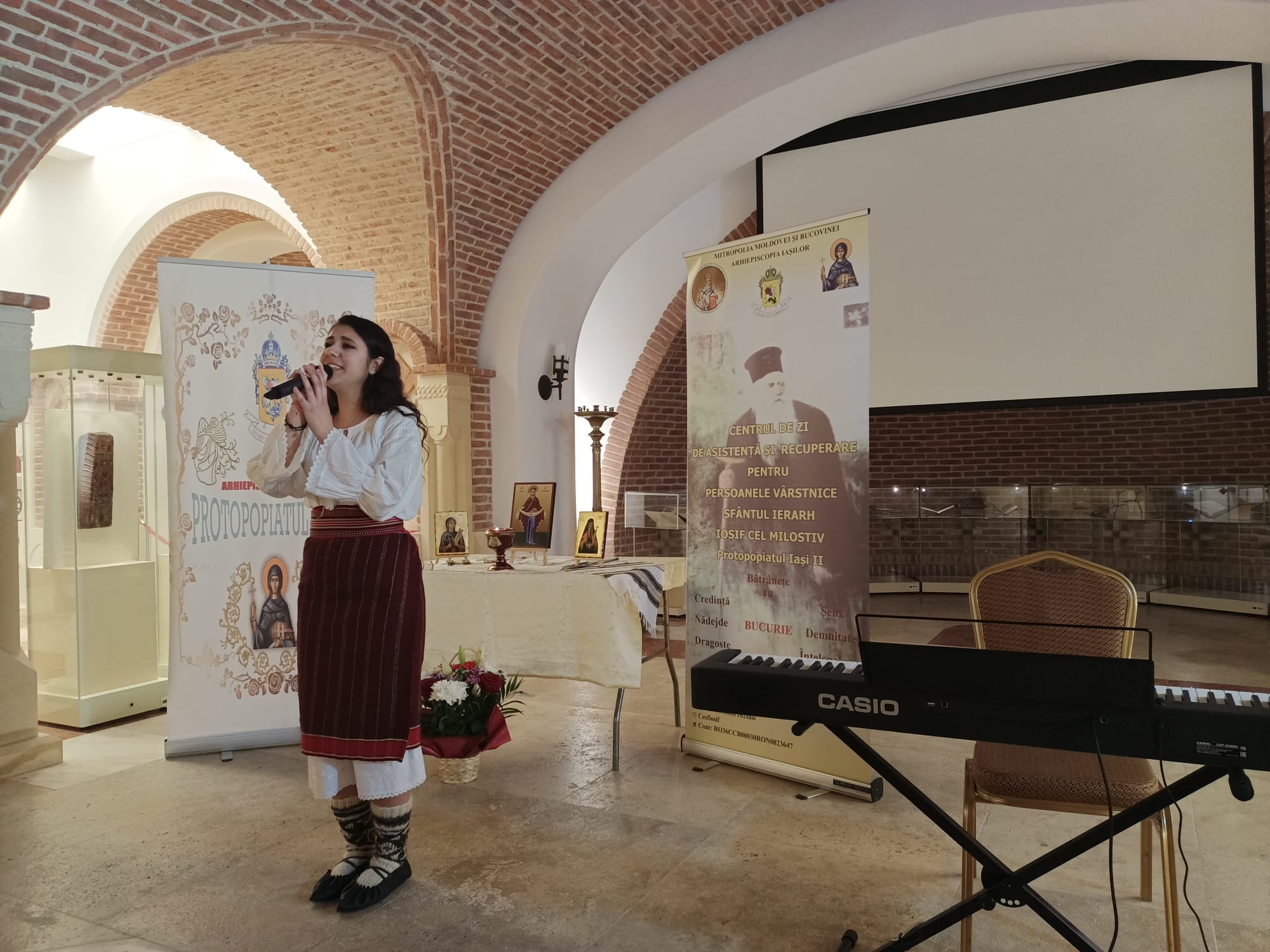 Ziua Internațională a Persoanelor Vârstnice – în nuanțe de toamnă, sub Acoperământul Maicii Domnului