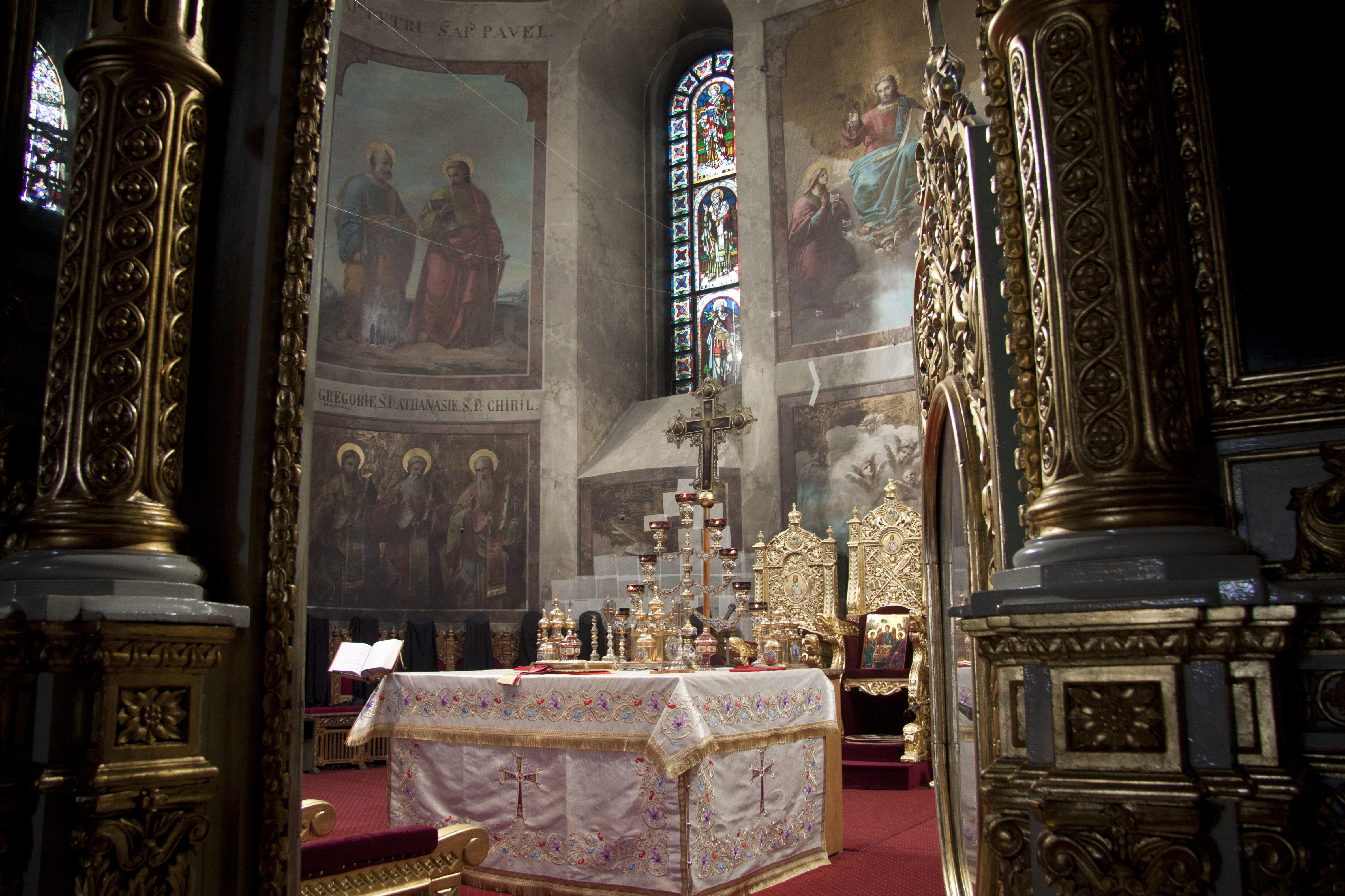 (Audio) „Exista o legatura a pacii care sustine intreaga lume” – Pr. Teofan Popescu