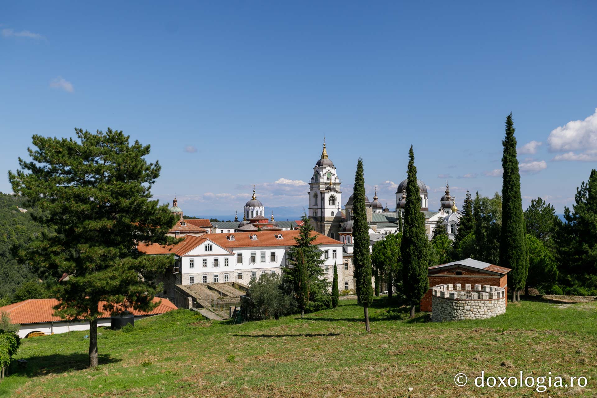 (Foto) Schitul „Sfântul Andrei” ‒ Serai din Athos (Foto) Schitul „Sfântul Andrei” ‒ Serai din Athos
