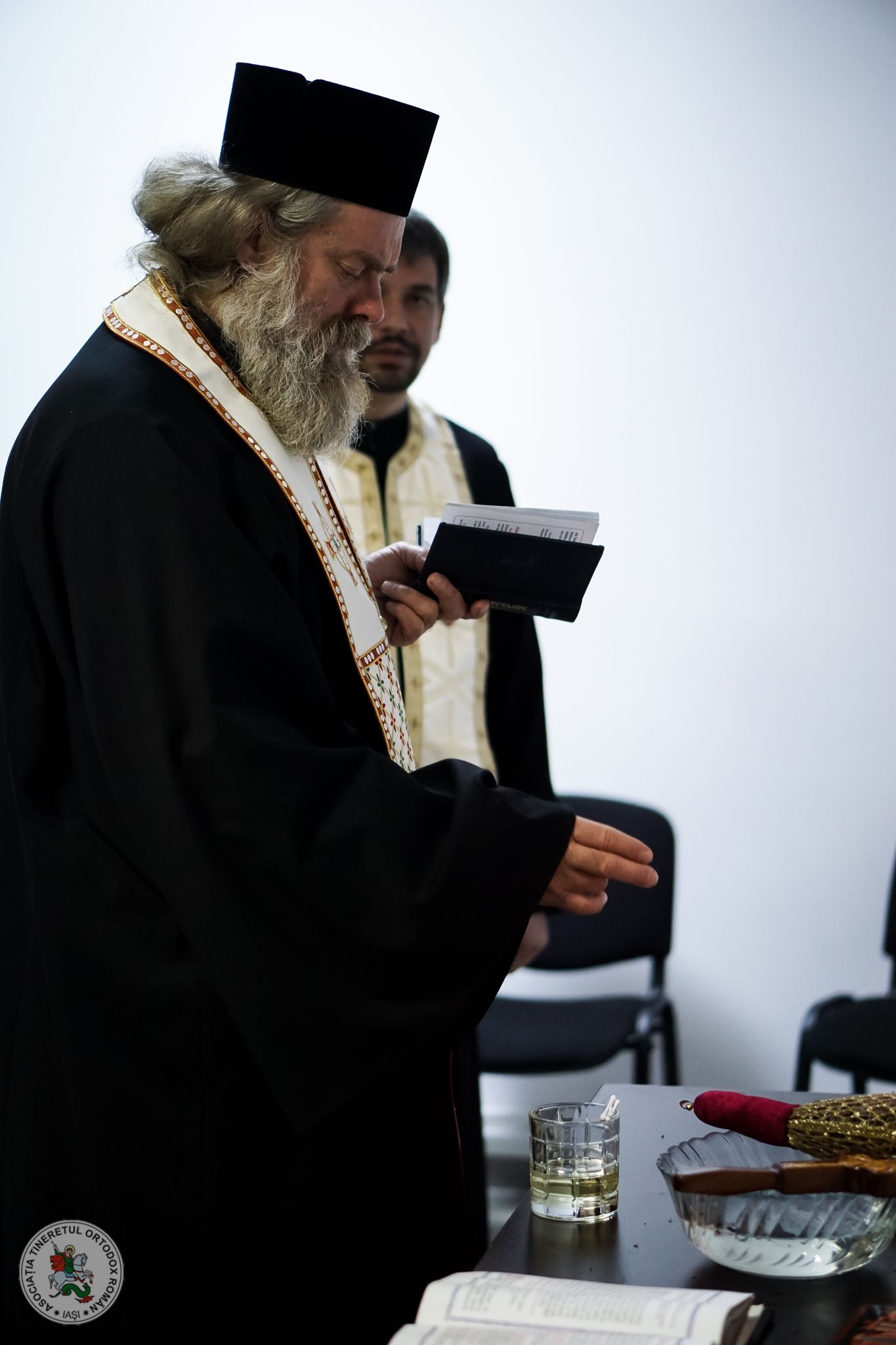 Când au trecut 13 ani?