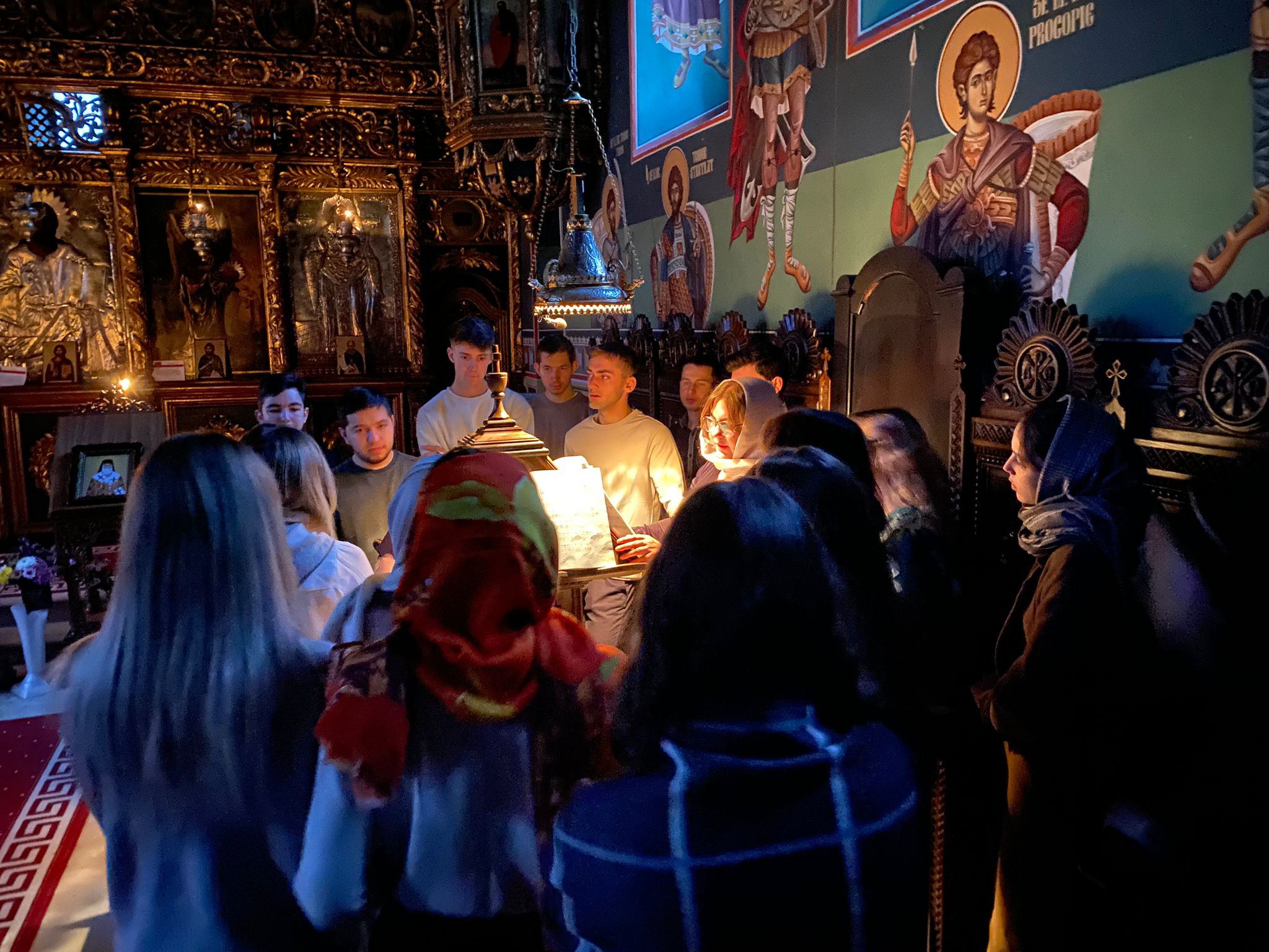 Când au trecut 13 ani?