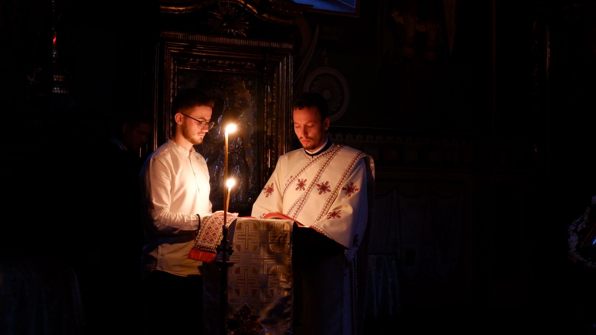 Când au trecut 13 ani?