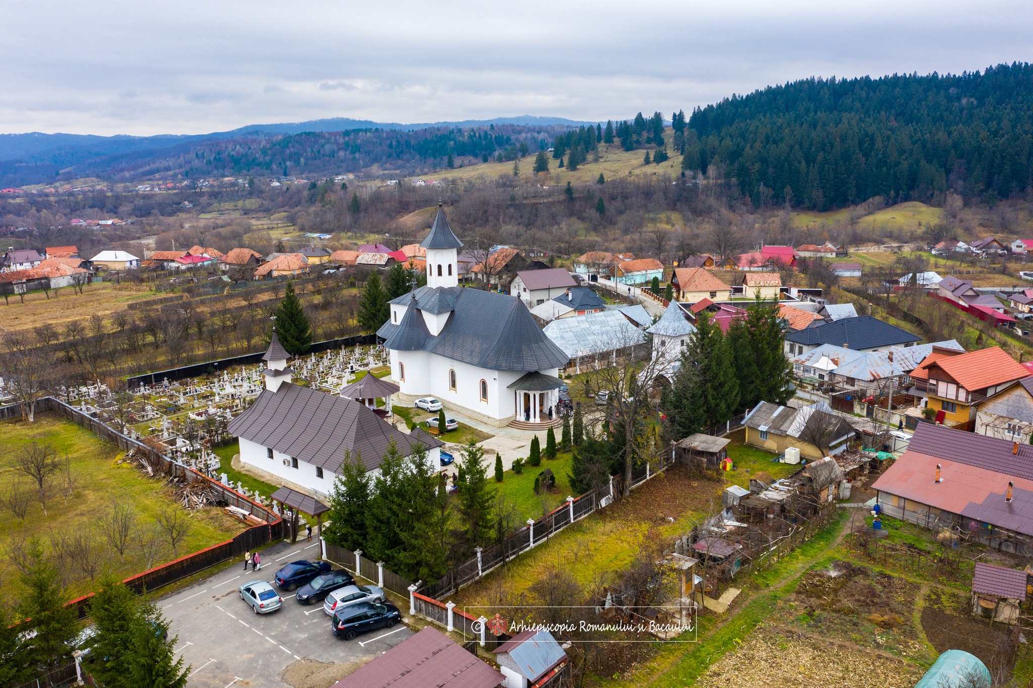 Sfânta Ecaterina, cinstită în Parohia Mănăstirea Caşin II, Protopopiatul Oneşti