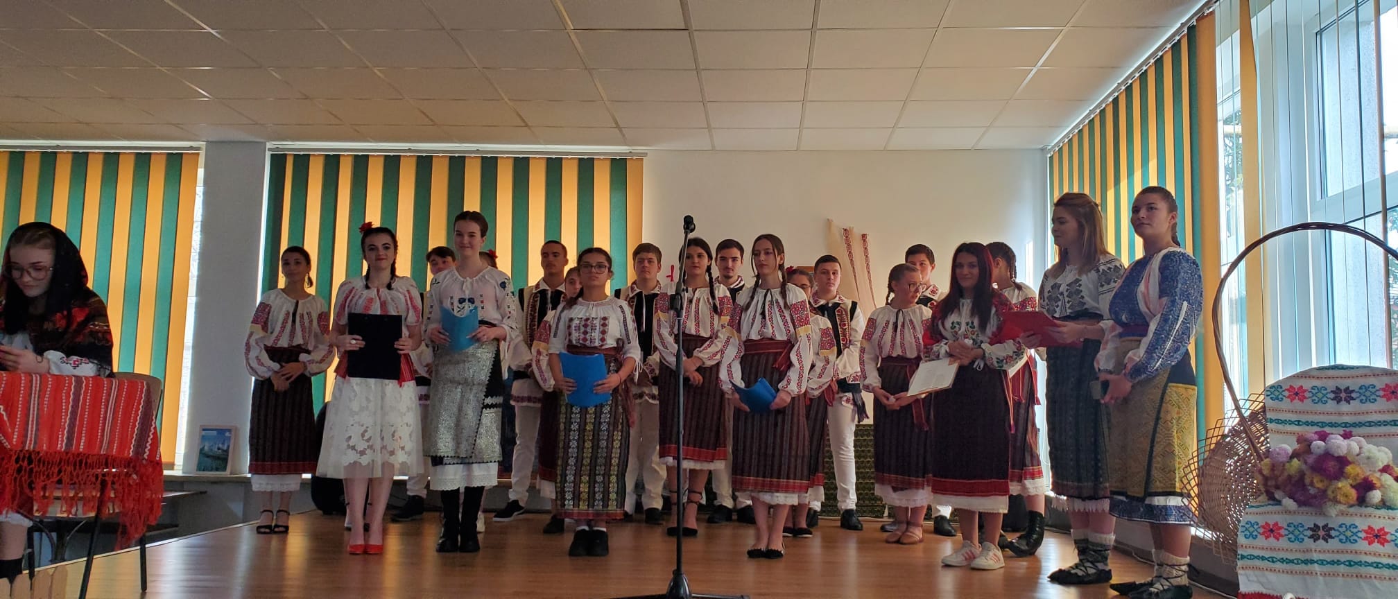 Două decenii de existenţă a paraclisului Colegiului Tehnic „Gheorghe Asachi” din Onești