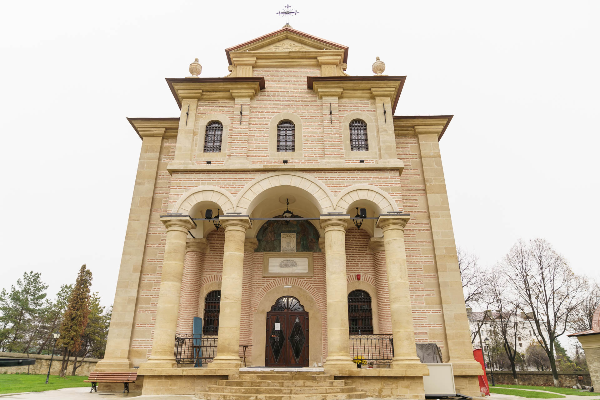 Comunicat de presă: Restaurare, consolidare, amenajare și introducere în circuitul turistic a monumentelor istorice din Ansamblul Bărboi - Iași