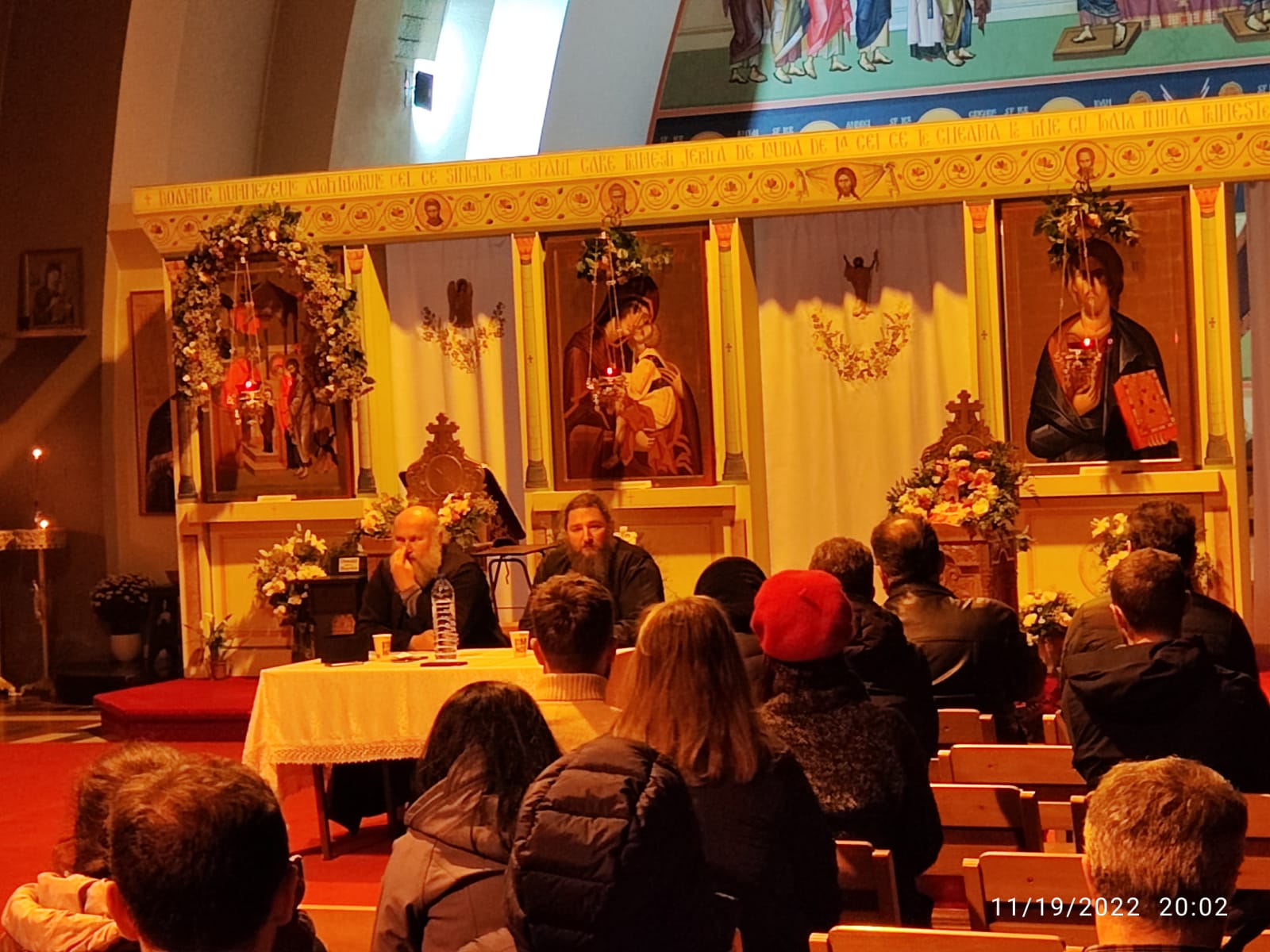 Ce căutăm noi aici?