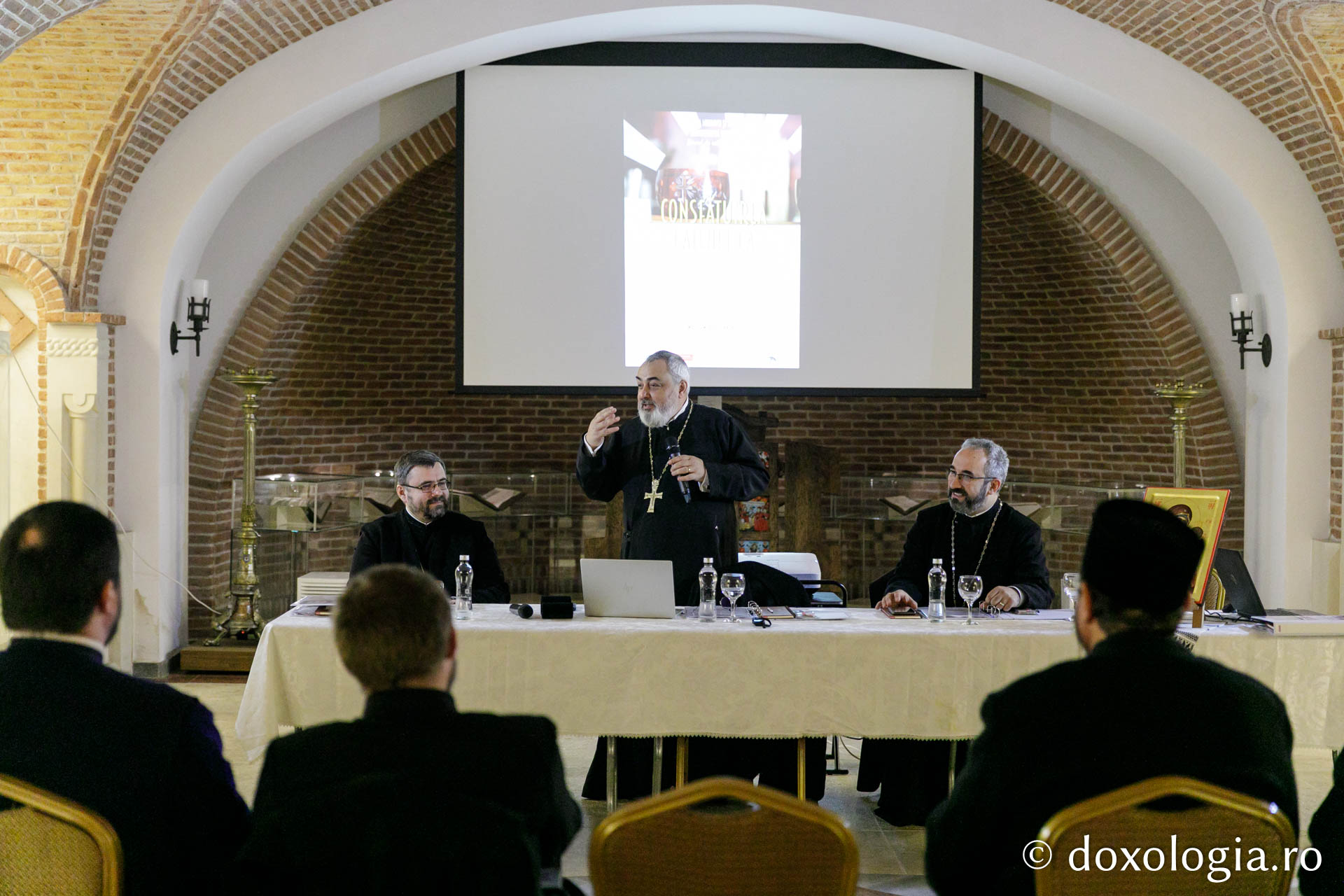 A început cea de-a IX-a ediție a Consfătuirii catehetice anuale a Arhiepiscopiei Iașilor