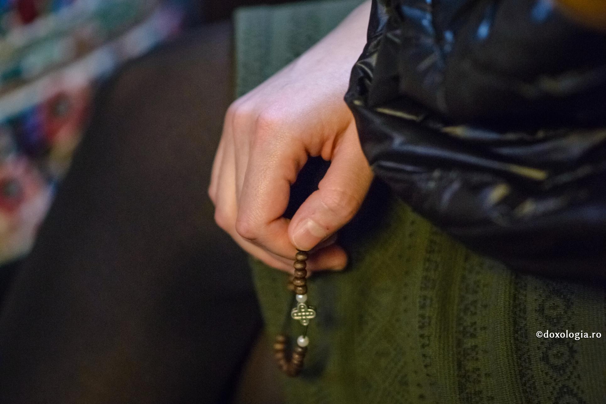 Caracterul oricărei personalități umane este definit prin partea spre care ea înclină