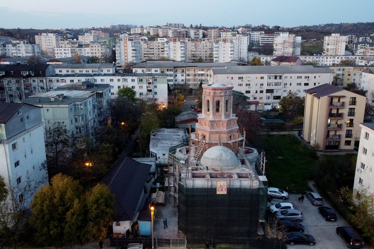 Sărbătoare în Parohia „Sfinţii Arhangheli Mihail şi Gavriil” - Canta din Iaşi