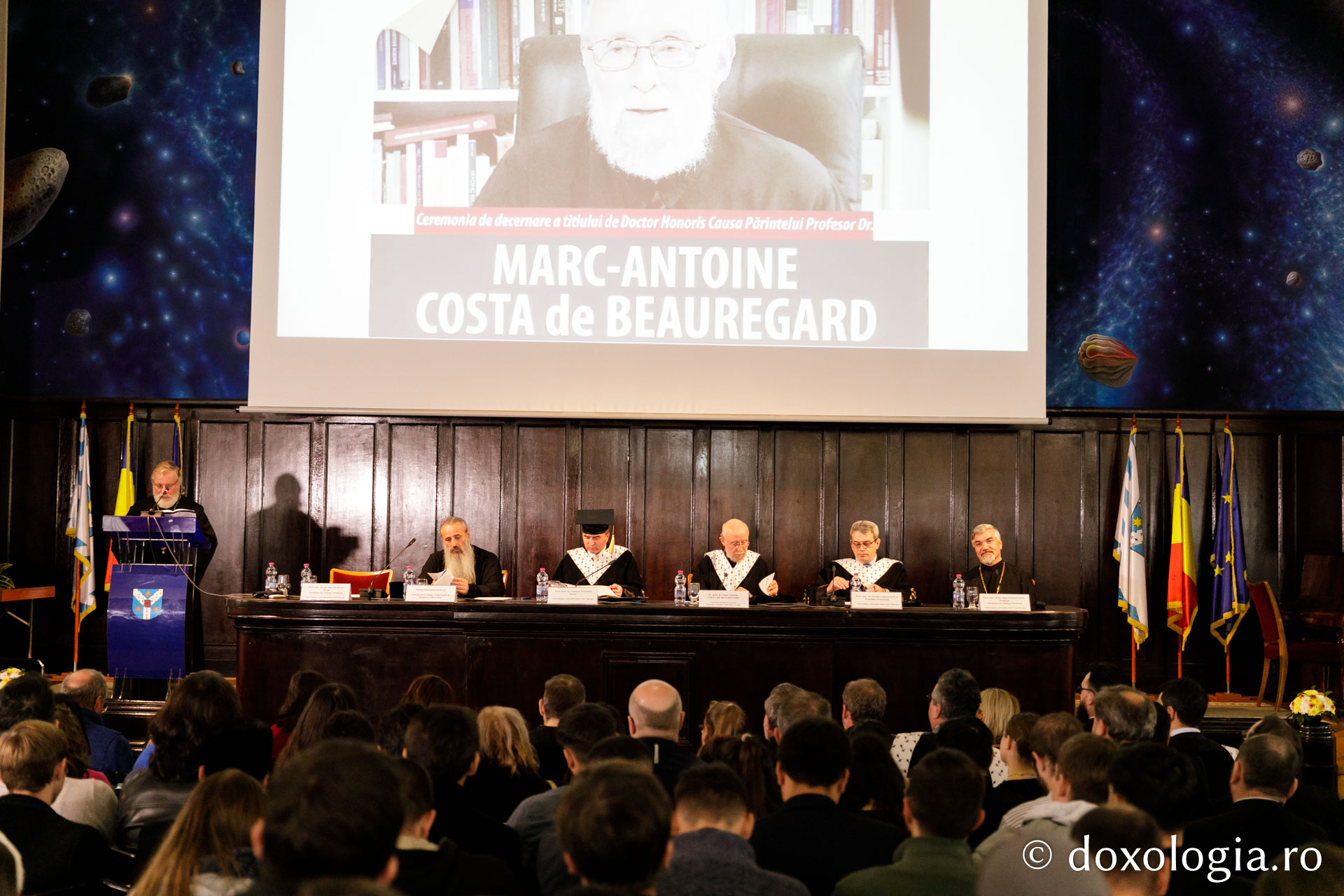 Iași: Părintele Marc-Antoine Costa de Beauregard a primit titlul de Doctor Honoris Causa din partea Universității „Alexandru Ioan Cuza”