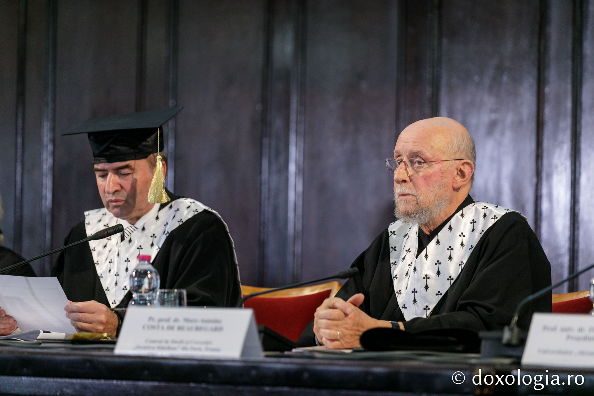 Iași: Părintele Marc-Antoine Costa de Beauregard a primit titlul de Doctor Honoris Causa din partea Universității „Alexandru Ioan Cuza”