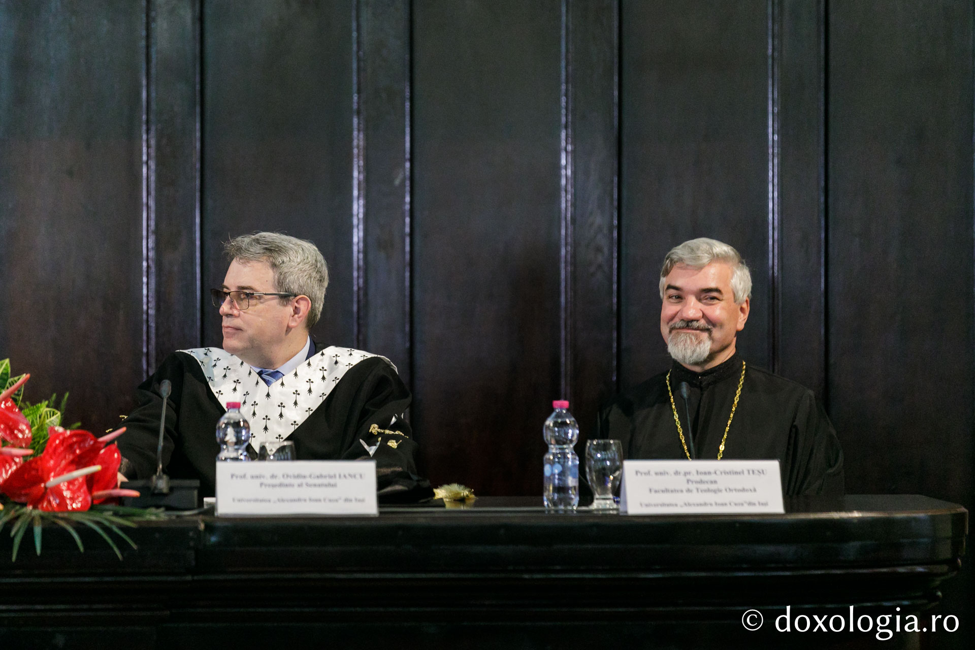 Iași: Părintele Marc-Antoine Costa de Beauregard a primit titlul de Doctor Honoris Causa din partea Universității „Alexandru Ioan Cuza”