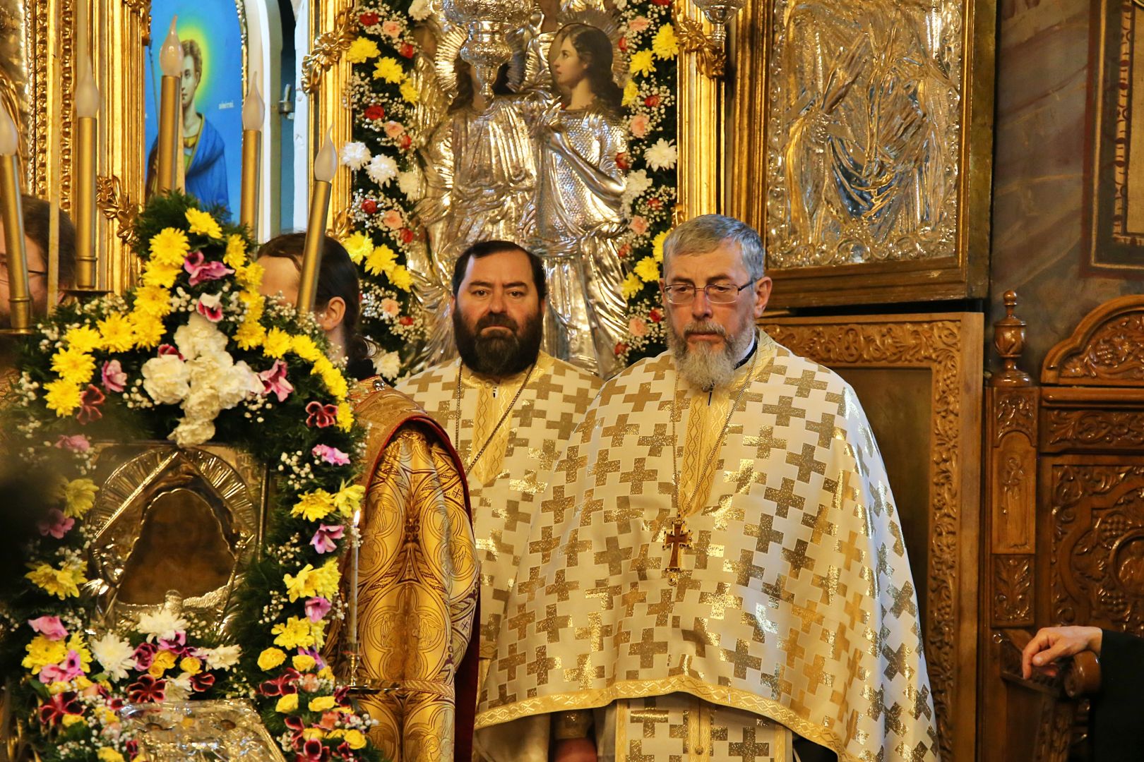 IPS Teofan, la hramul Mănăstirii Agapia: „Să tindem spre a ne îmbrăca în haină de înger”