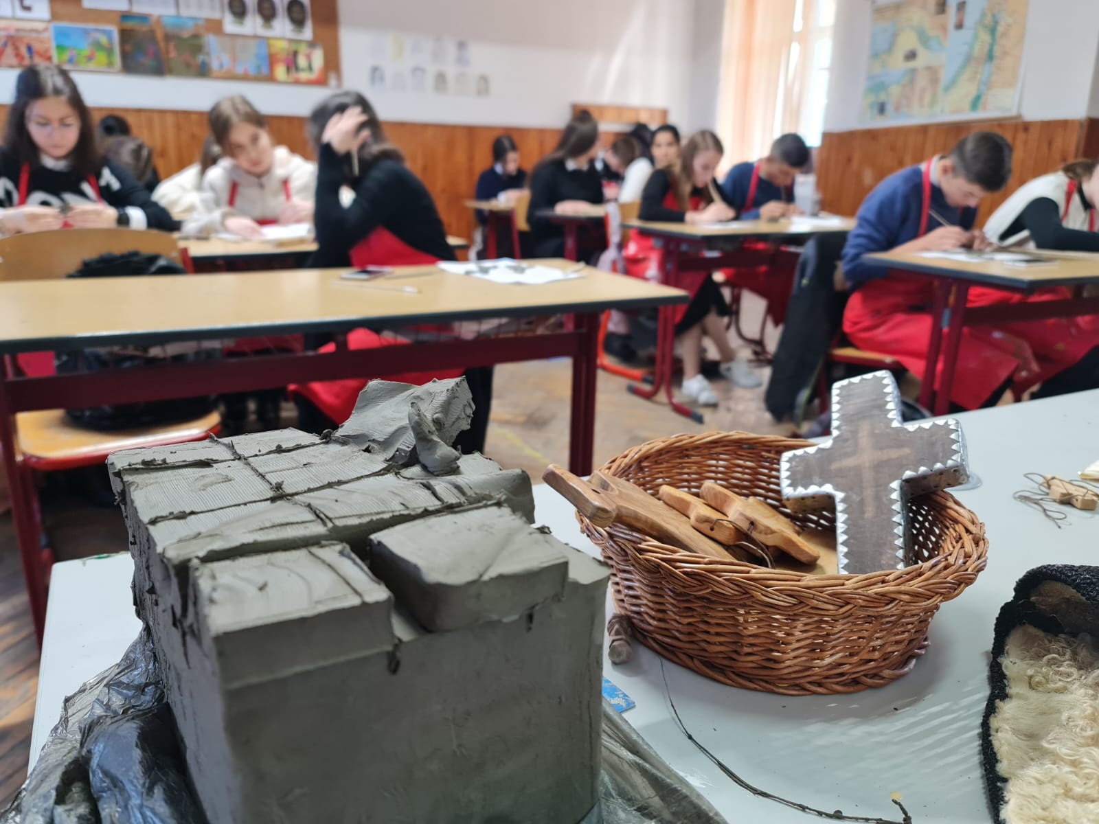 „Lecții de meșterit” la Seminarul Teologic de la Mănăstirea Neamț