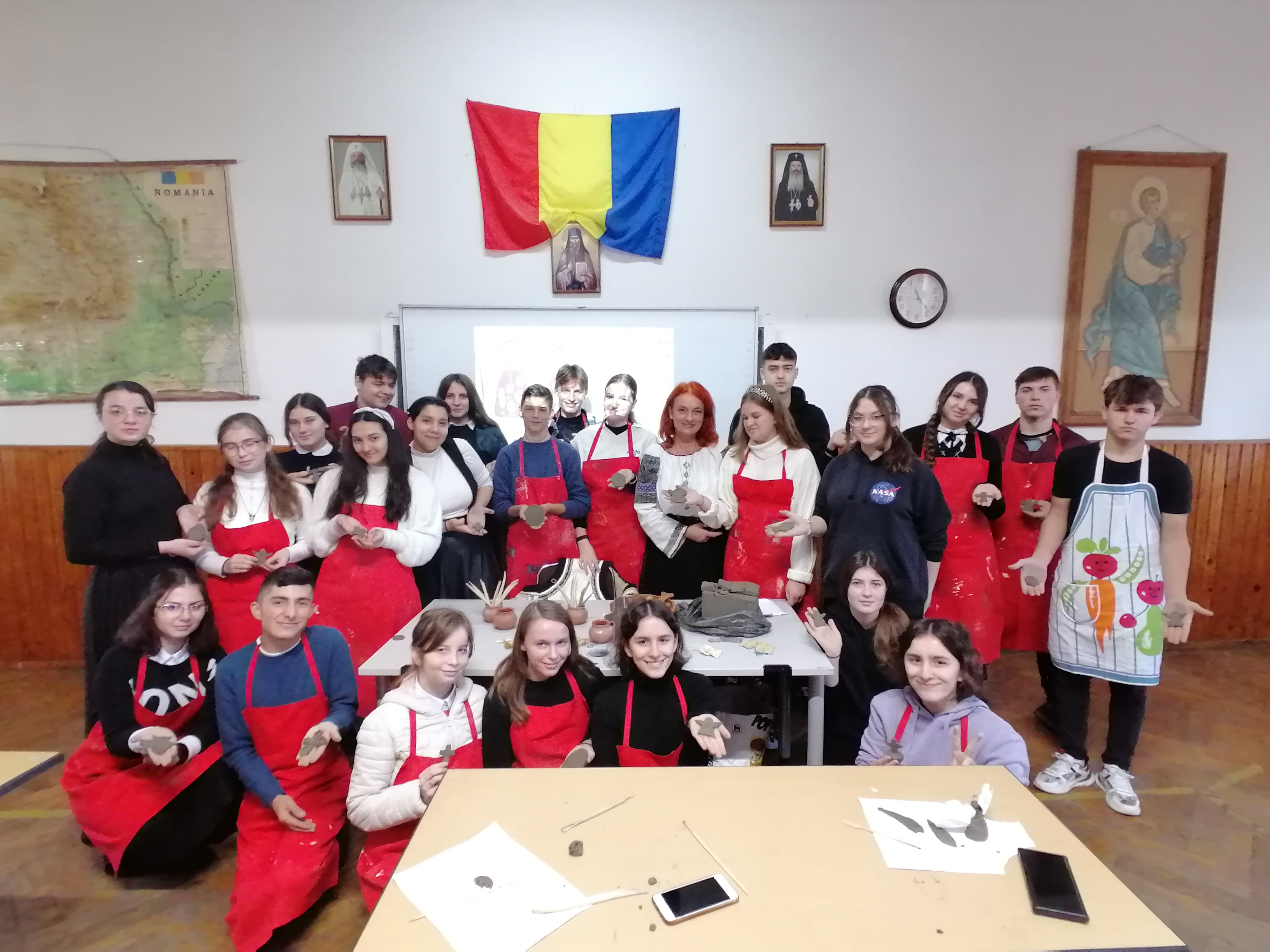 „Lecții de meșterit” la Seminarul Teologic de la Mănăstirea Neamț