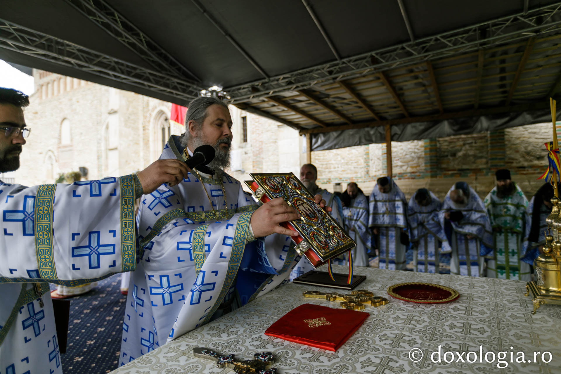 Sărbătoarea Sfântului Paisie Velicicovschi la Mănăstirea Neamț, la 300 de ani de la nașterea marelui isihast