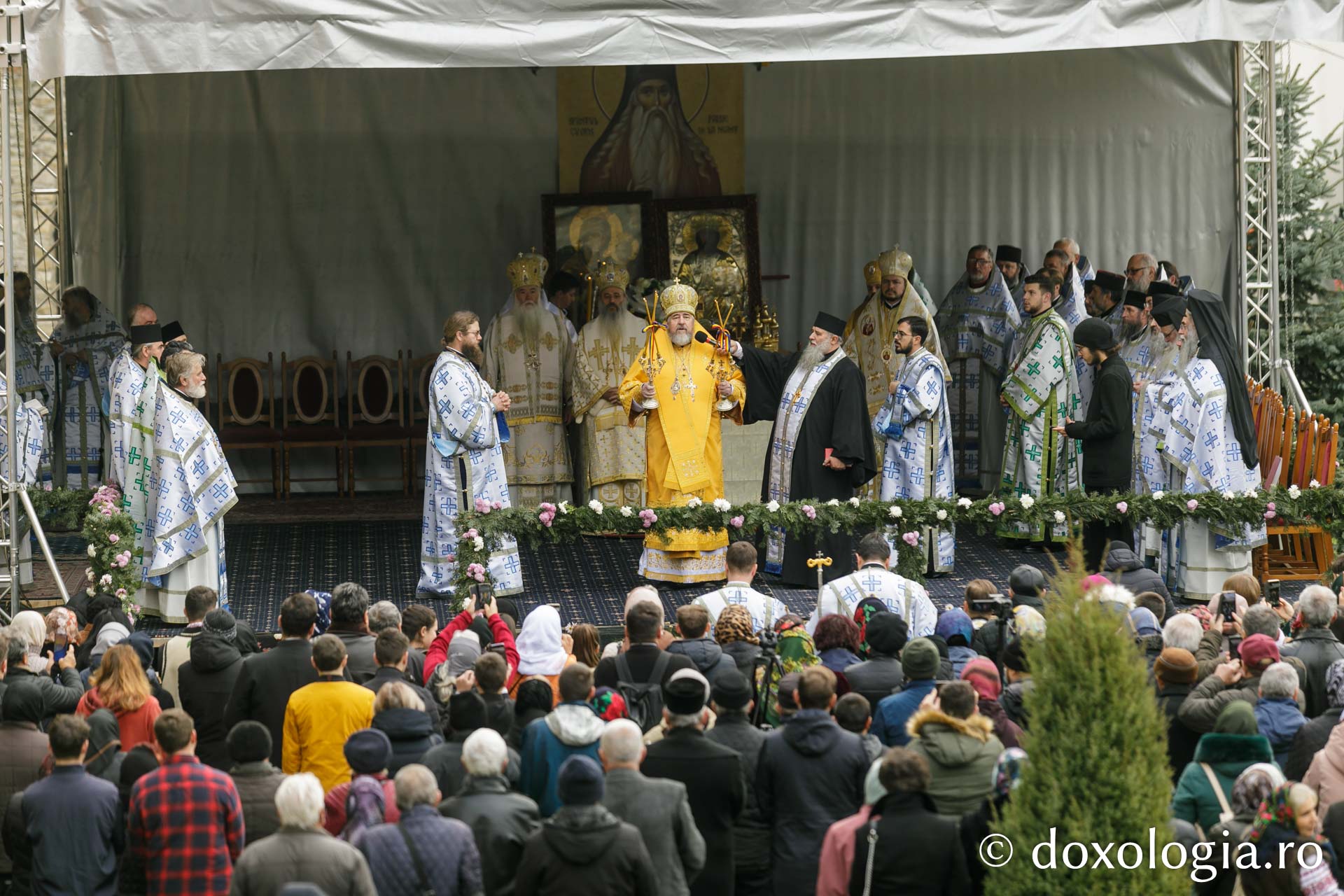 Sărbătoarea Sfântului Paisie Velicicovschi la Mănăstirea Neamț, la 300 de ani de la nașterea marelui isihast