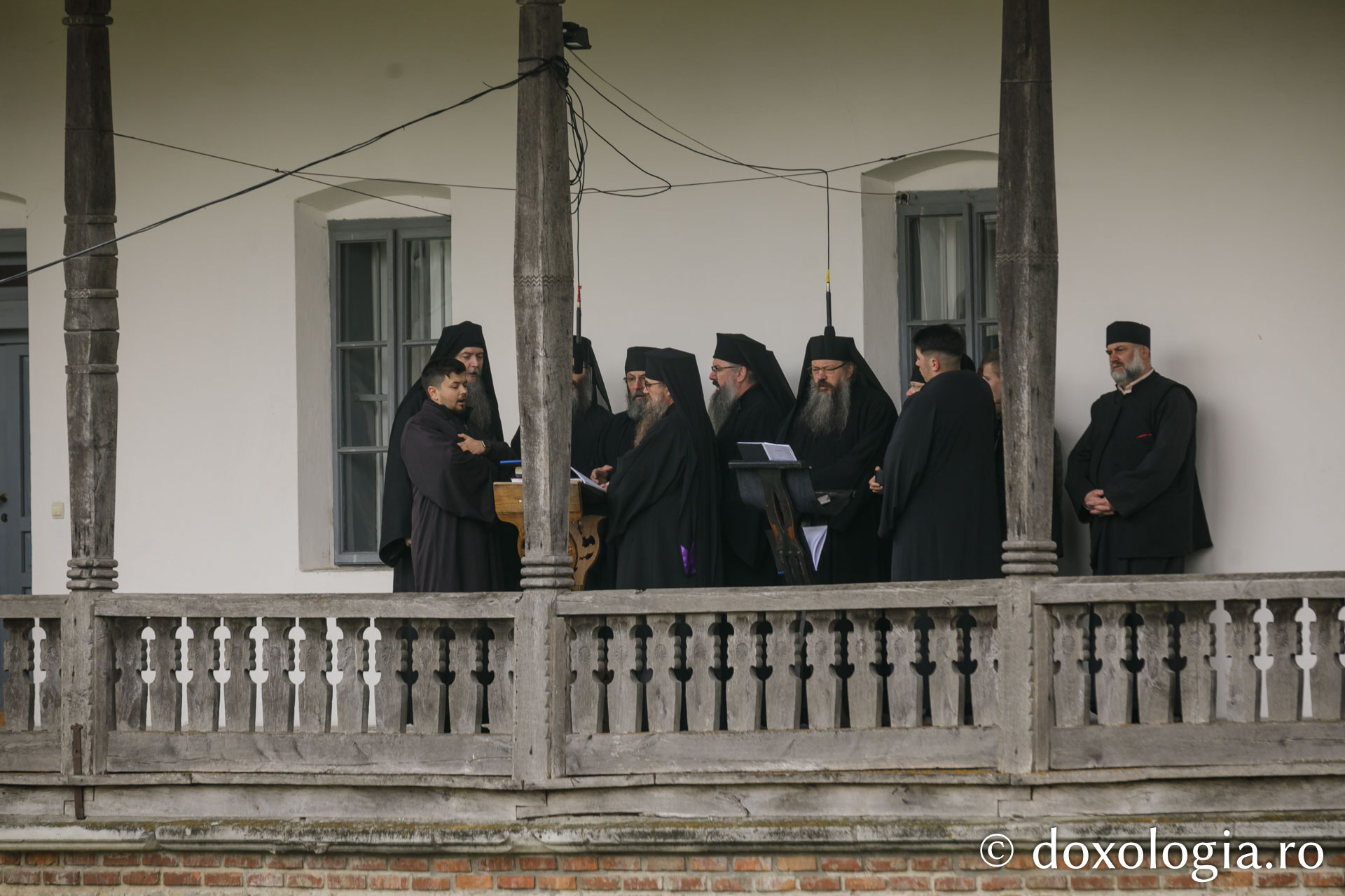 Sărbătoarea Sfântului Paisie Velicicovschi la Mănăstirea Neamț, la 300 de ani de la nașterea marelui isihast