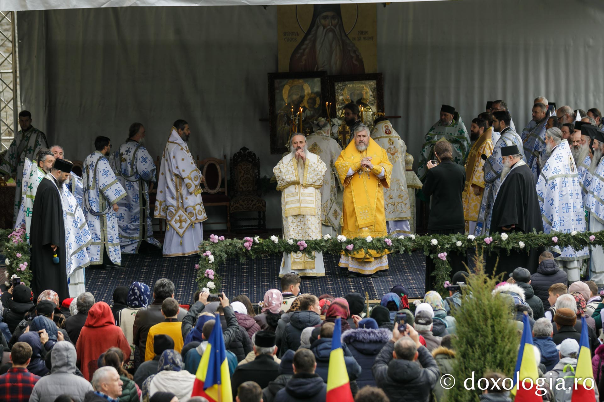 Sărbătoarea Sfântului Paisie Velicicovschi la Mănăstirea Neamț, la 300 de ani de la nașterea marelui isihast