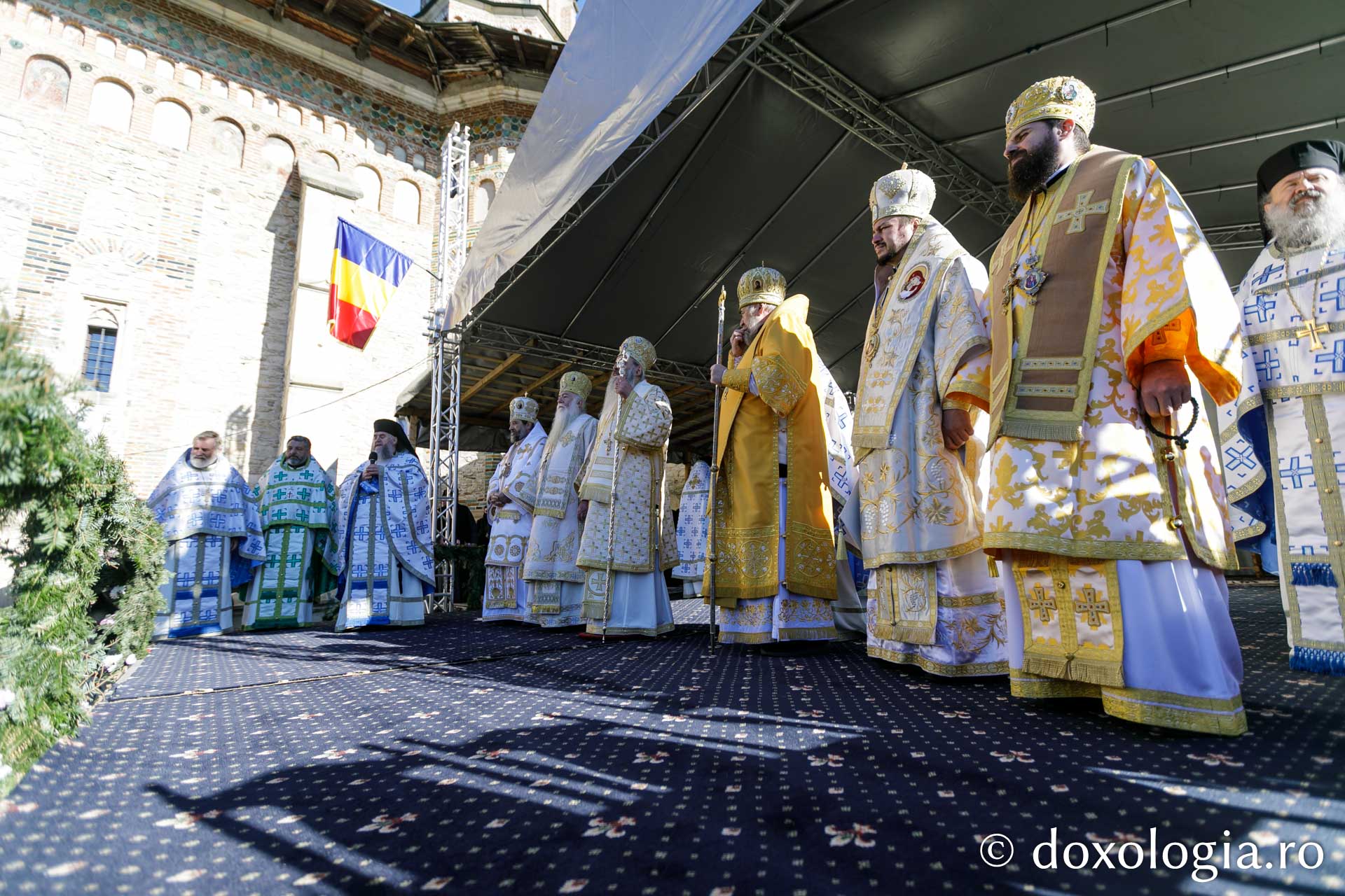 Sărbătoarea Sfântului Paisie Velicicovschi la Mănăstirea Neamț, la 300 de ani de la nașterea marelui isihast