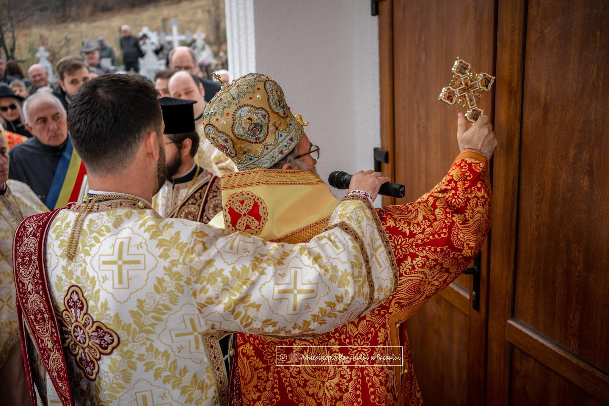 Biserica din Negulești, Protopopiatul Sascut, sfinţită de IPS Ioachim