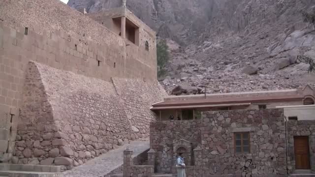 Mănăstirea Sfânta Ecaterina de pe Muntele Sinai Mănăstirea Sfânta Ecaterina de pe Muntele Sinai