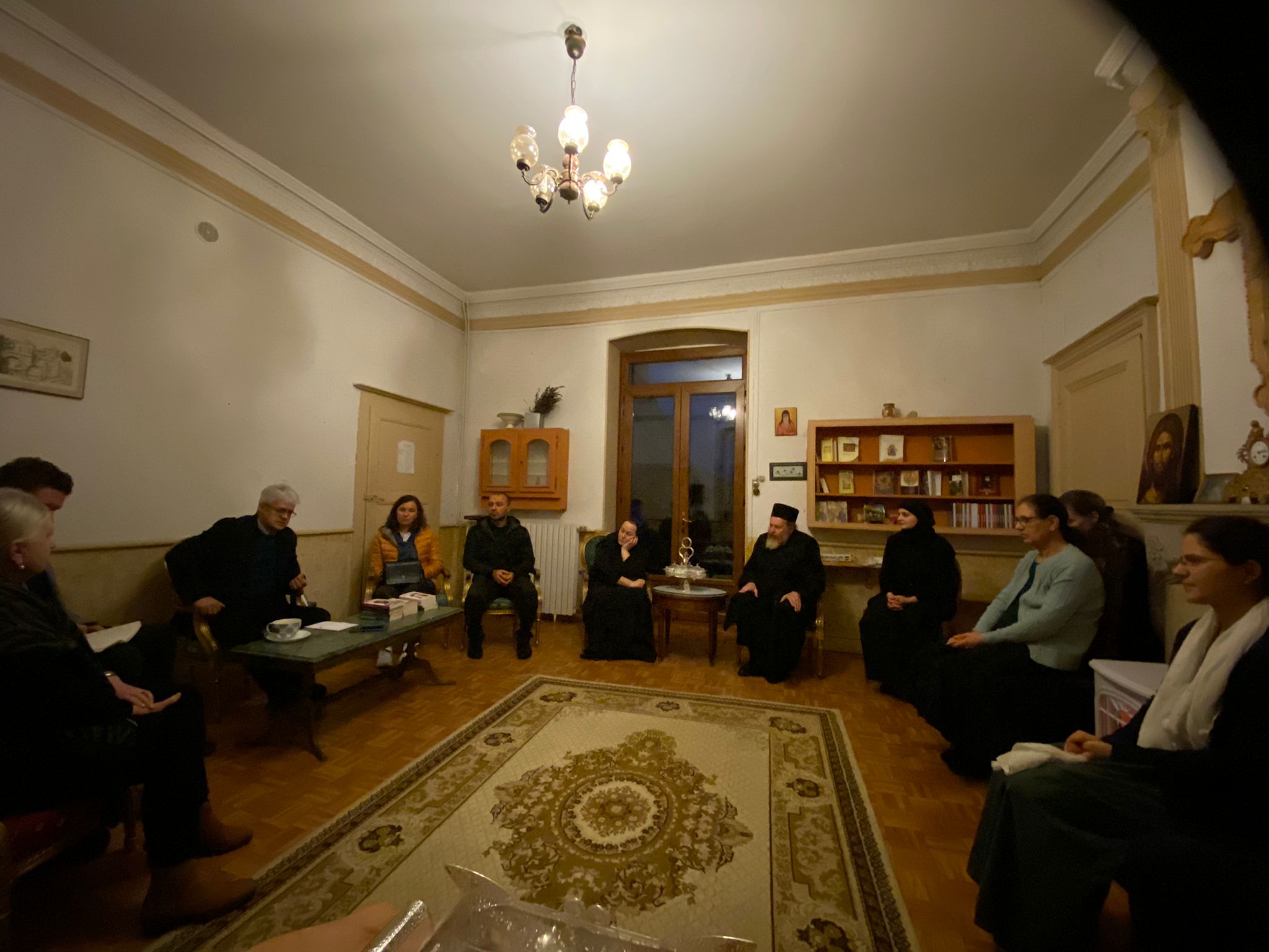 Prima întâlnire a Rugului Aprins al Nepsis în Franța, la Mănăstirea Godoncourt