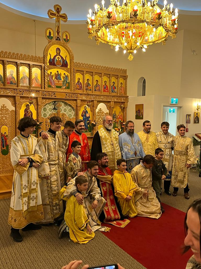 Taina Sfântului Maslu în Parohia „Sfântul Evanghelist Matei și Sfânta Muceniță Hristina” din Ottawa (QC)