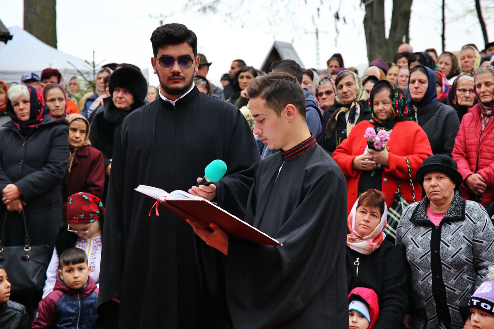 Biserica din Poiana-Deleni a fost resfințită de Mitropolitul Moldovei și Bucovinei